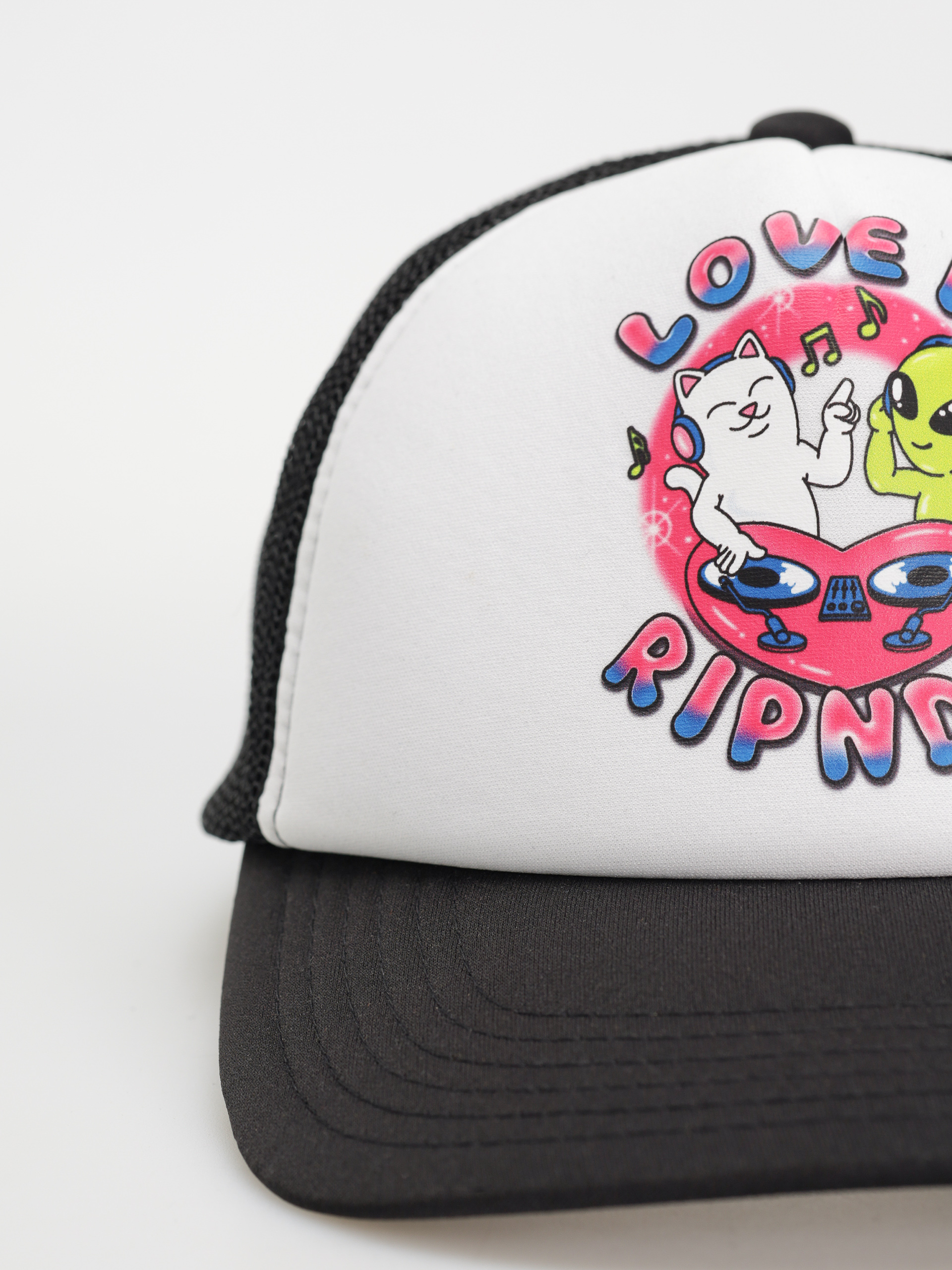 Кепка RipNDip Love Is Ripndip Trucker (white/black)