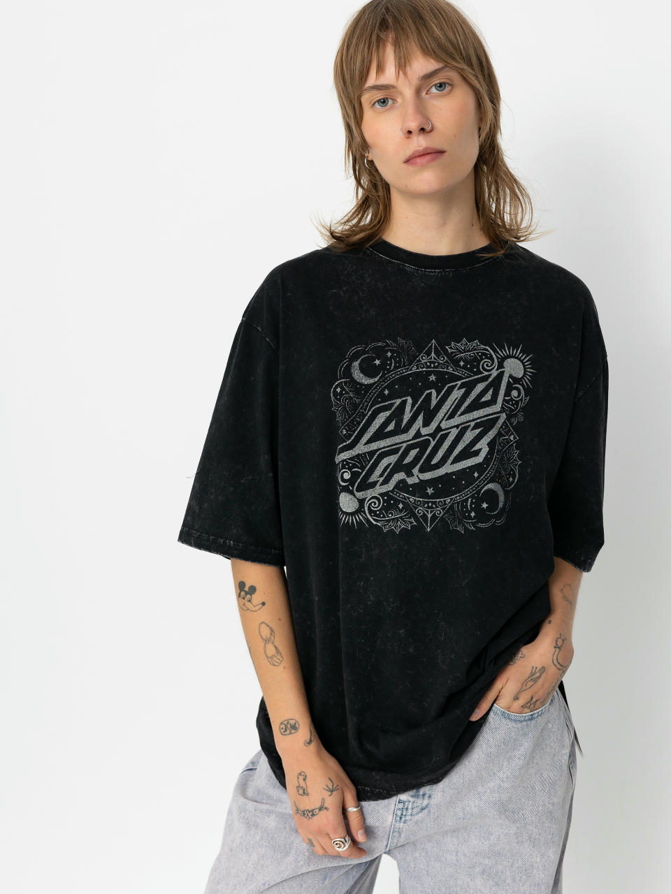 Футболка Santa Cruz Ornate Dot Front Oversized Wmn (black acid wash)