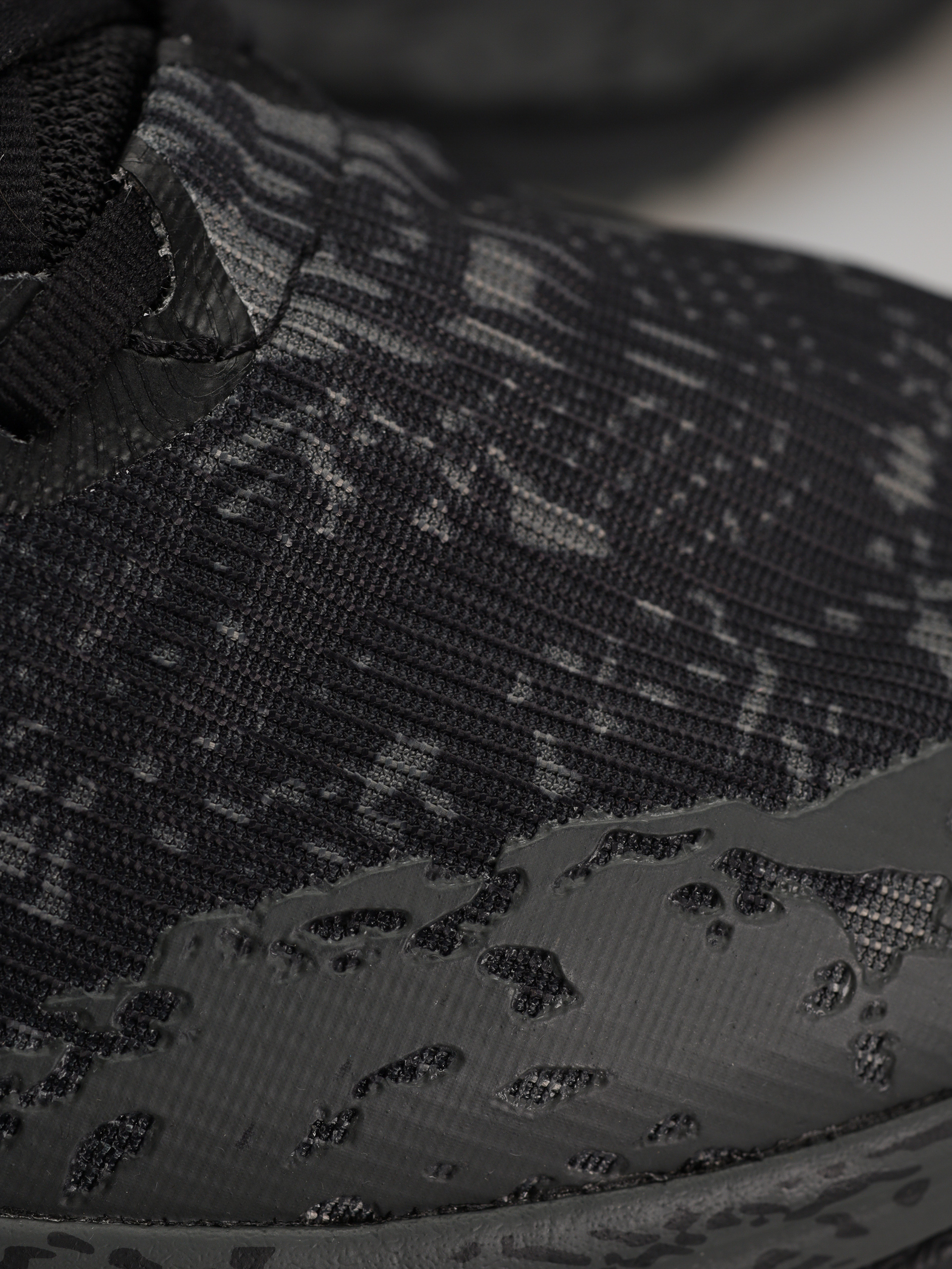 Взуття Hoka Speedgoat 6 (black/outer orbit)