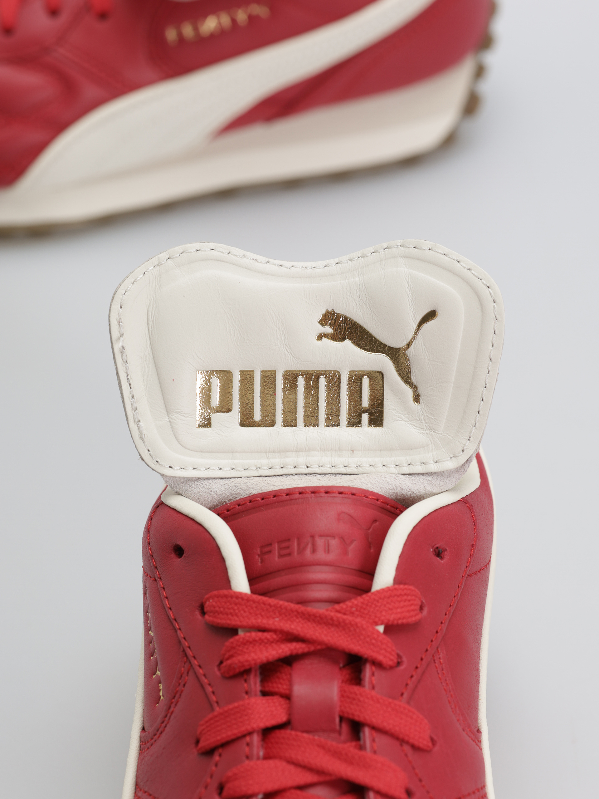 Взуття Puma X Fenty Avanti L (club red)