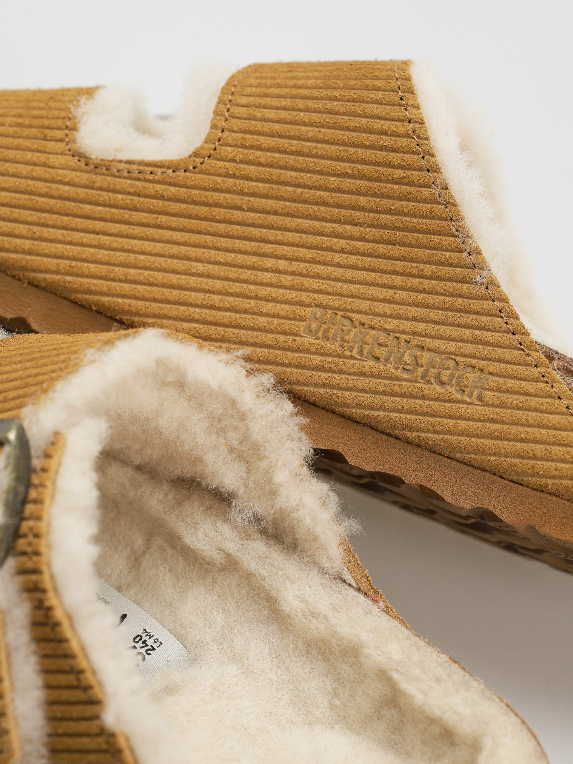 Шльопанці Birkenstock Arizona Fell Suede Leather Fur Narrow Wmn (corduroy cork brown)