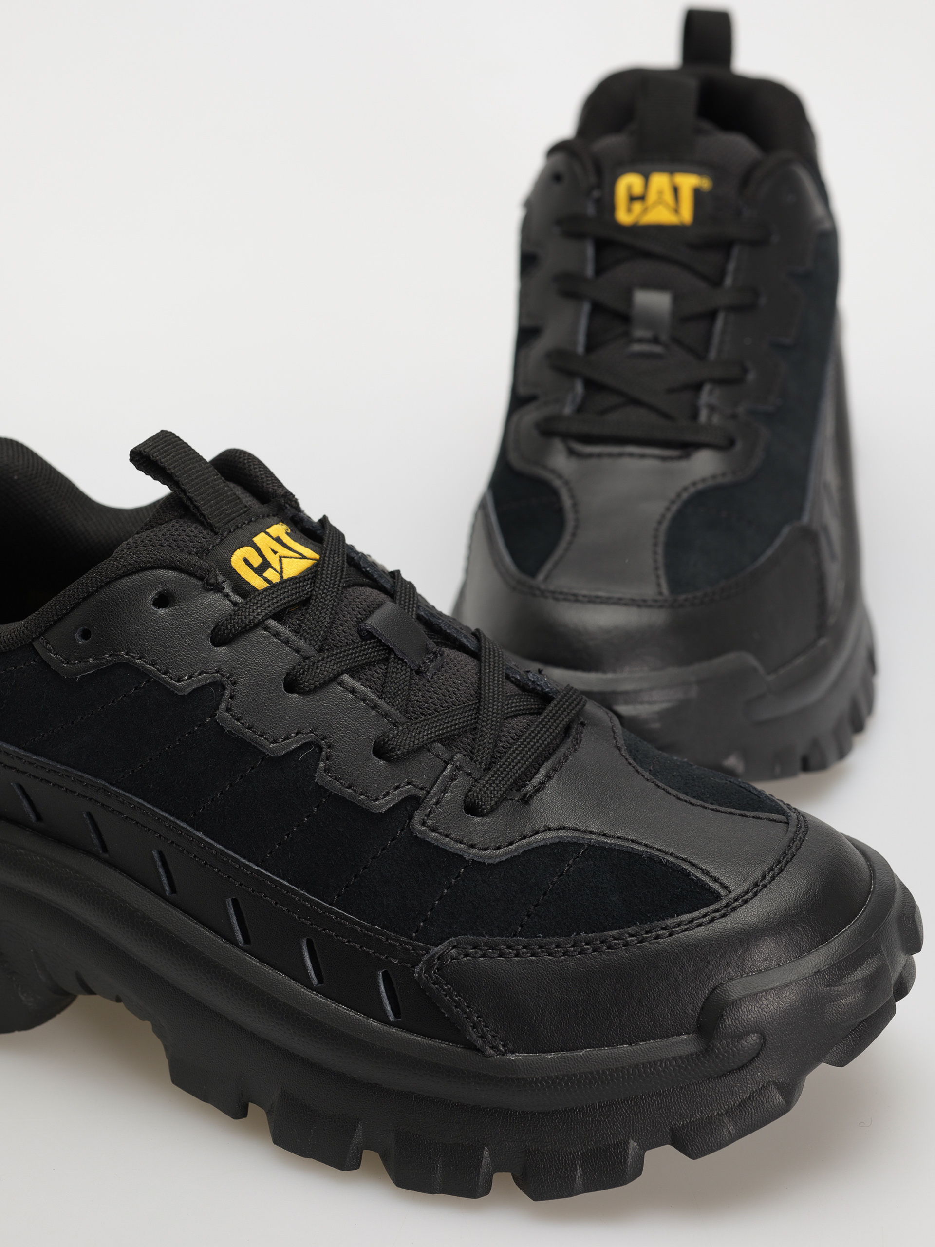 Взуття Caterpillar Intruder Essential (black/black)