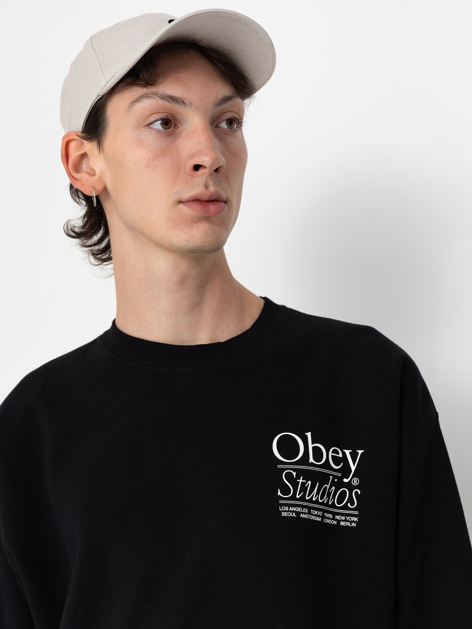 Світшот OBEY Studios (black)