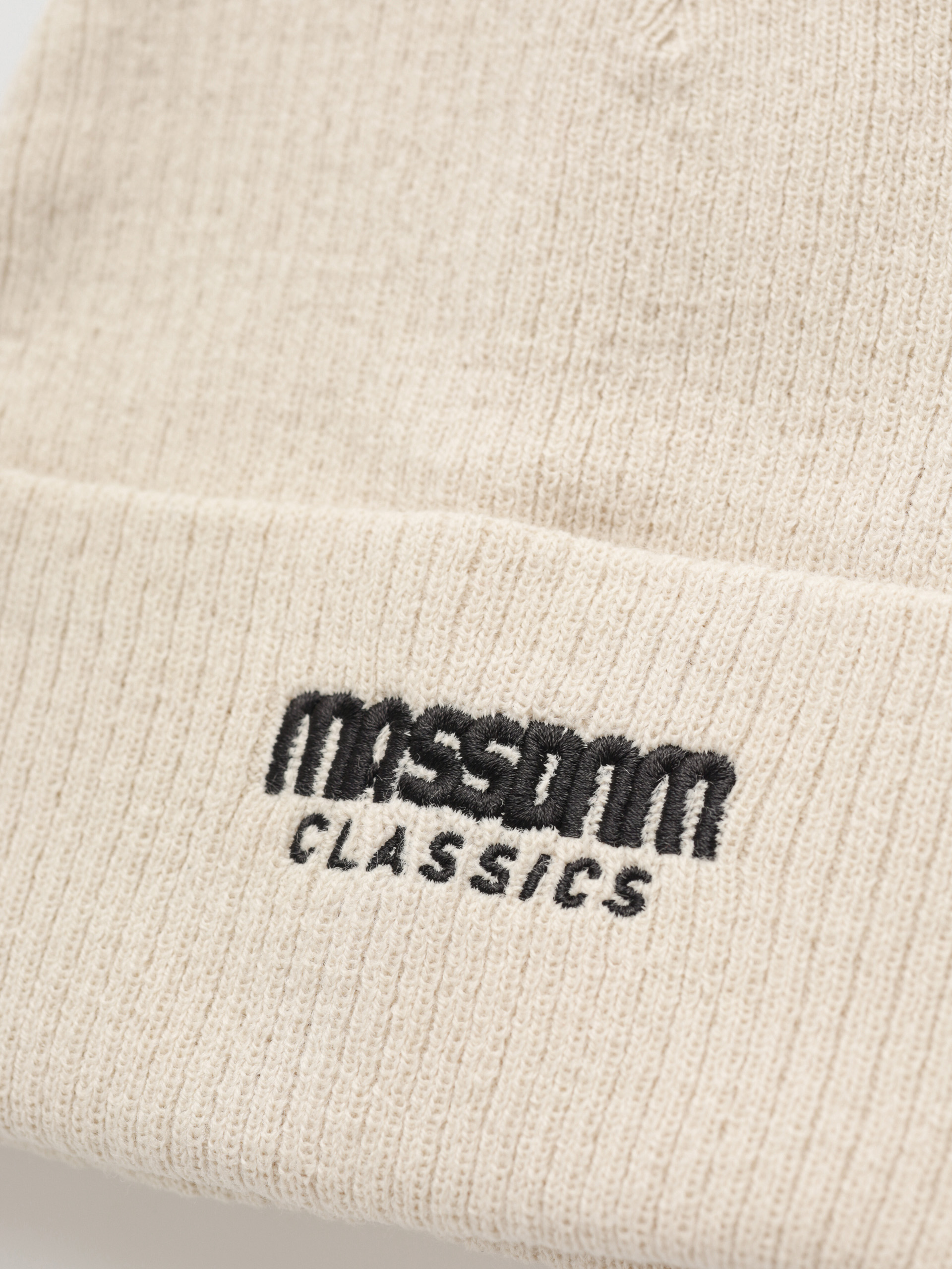 Шапка MassDnm Classics (off white)