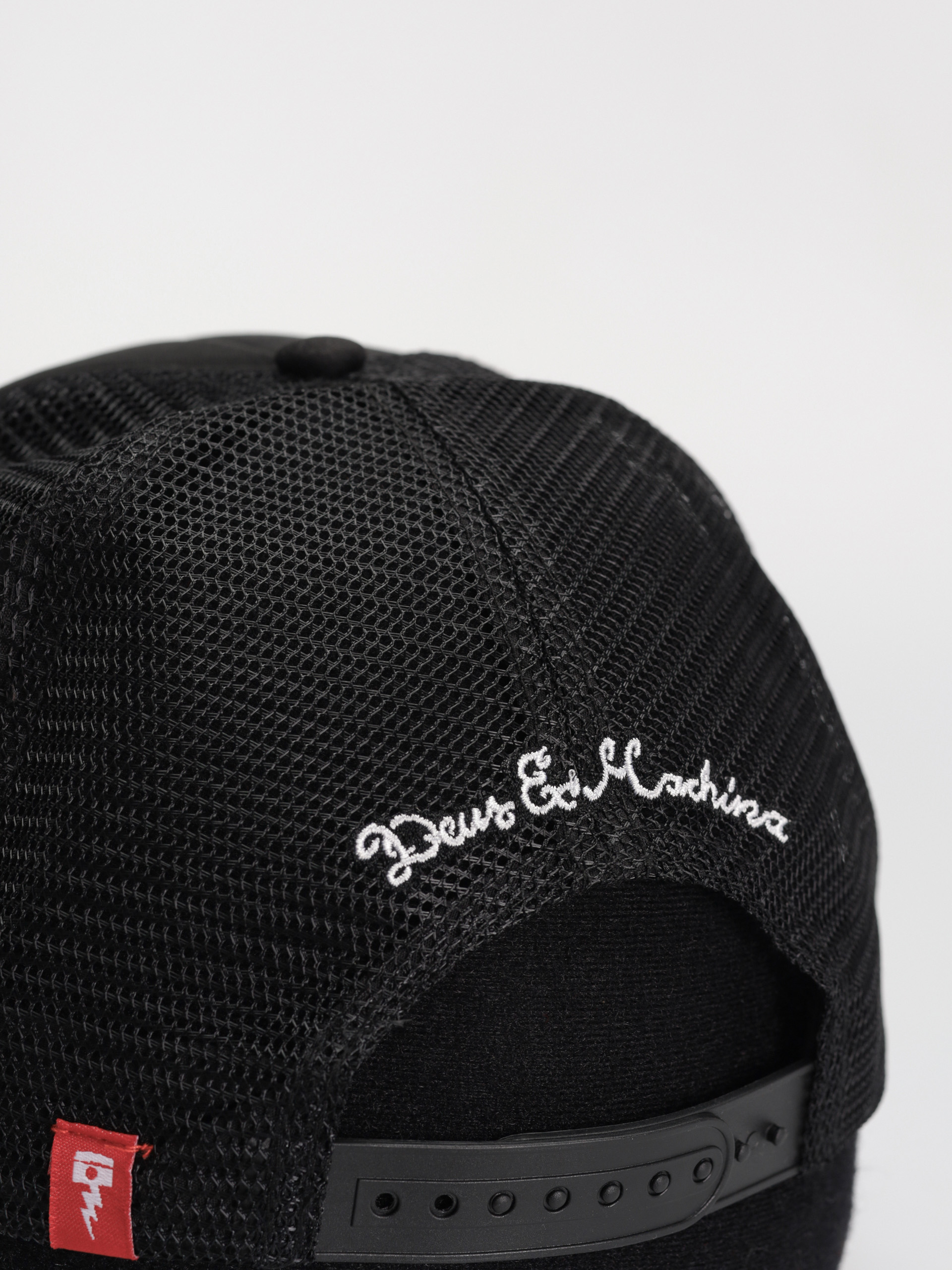 Кепка Deus Ex Machina Venice Address Trucker (black)