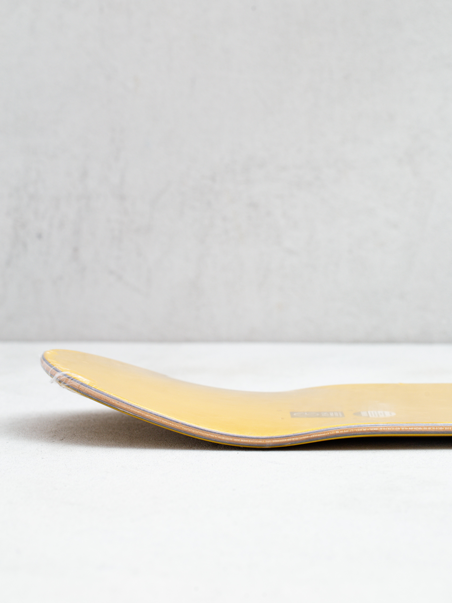 Декa Polar Skate David Stenstrom Tape and Panther Veneer (yellow/black)