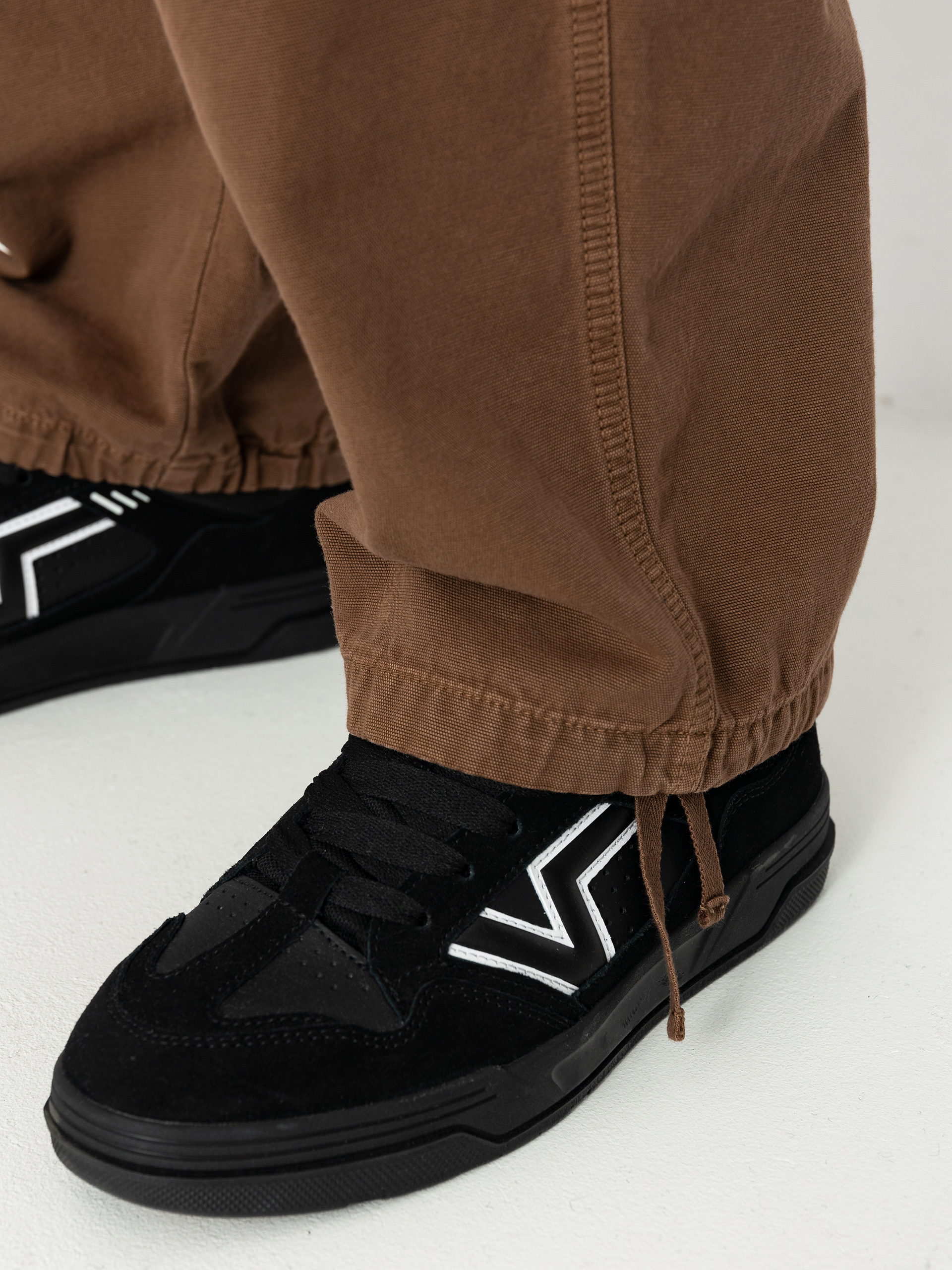 Штани Carhartt WIP Stanton Cargo (chocolate)