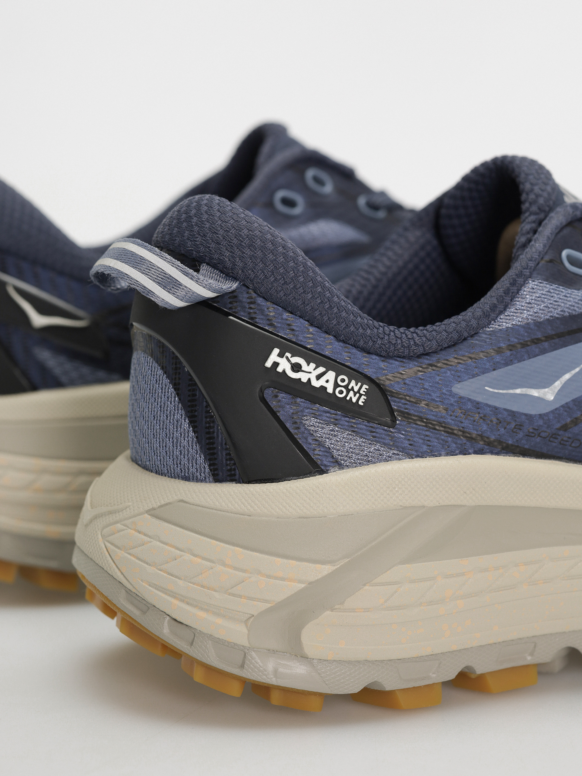Взуття Hoka Mafate Speed 2 (varsity navy/farro)