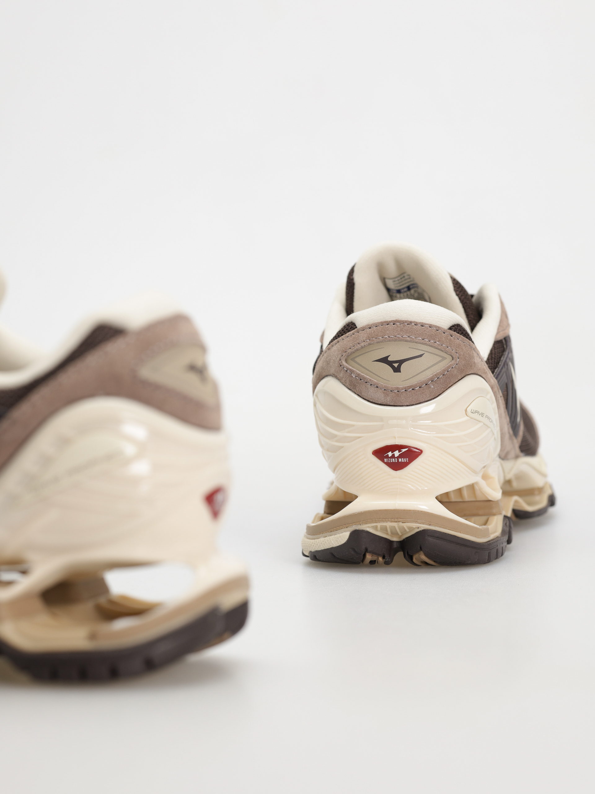 Взуття Mizuno Wave Prophecy LS (mole/pristine/fungi)