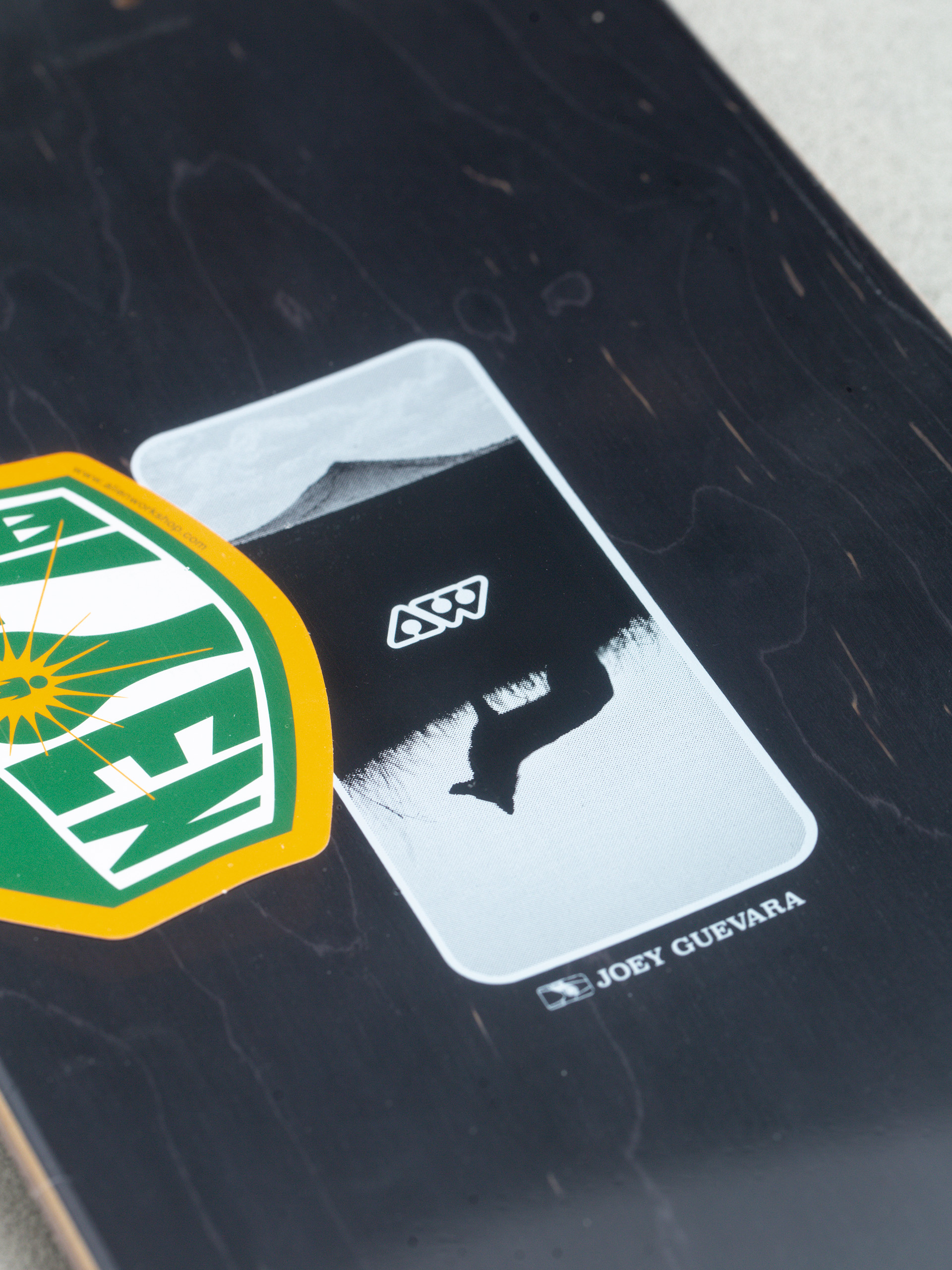 Декa Alienworkshop Joey Guevara Collage (assorted)