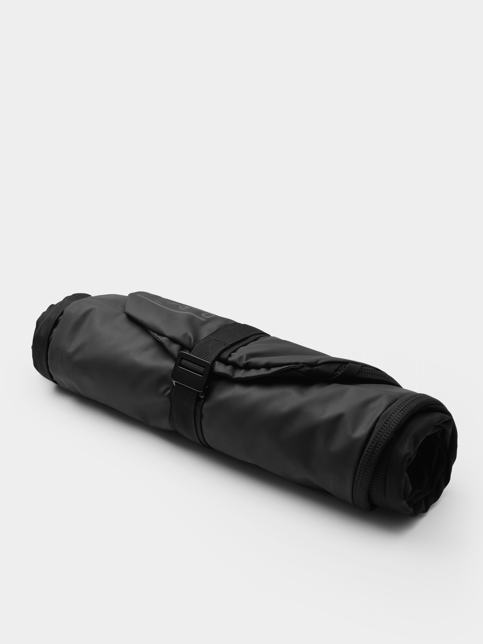Чохол Db Snow Essential Snowboard Bag (black out)