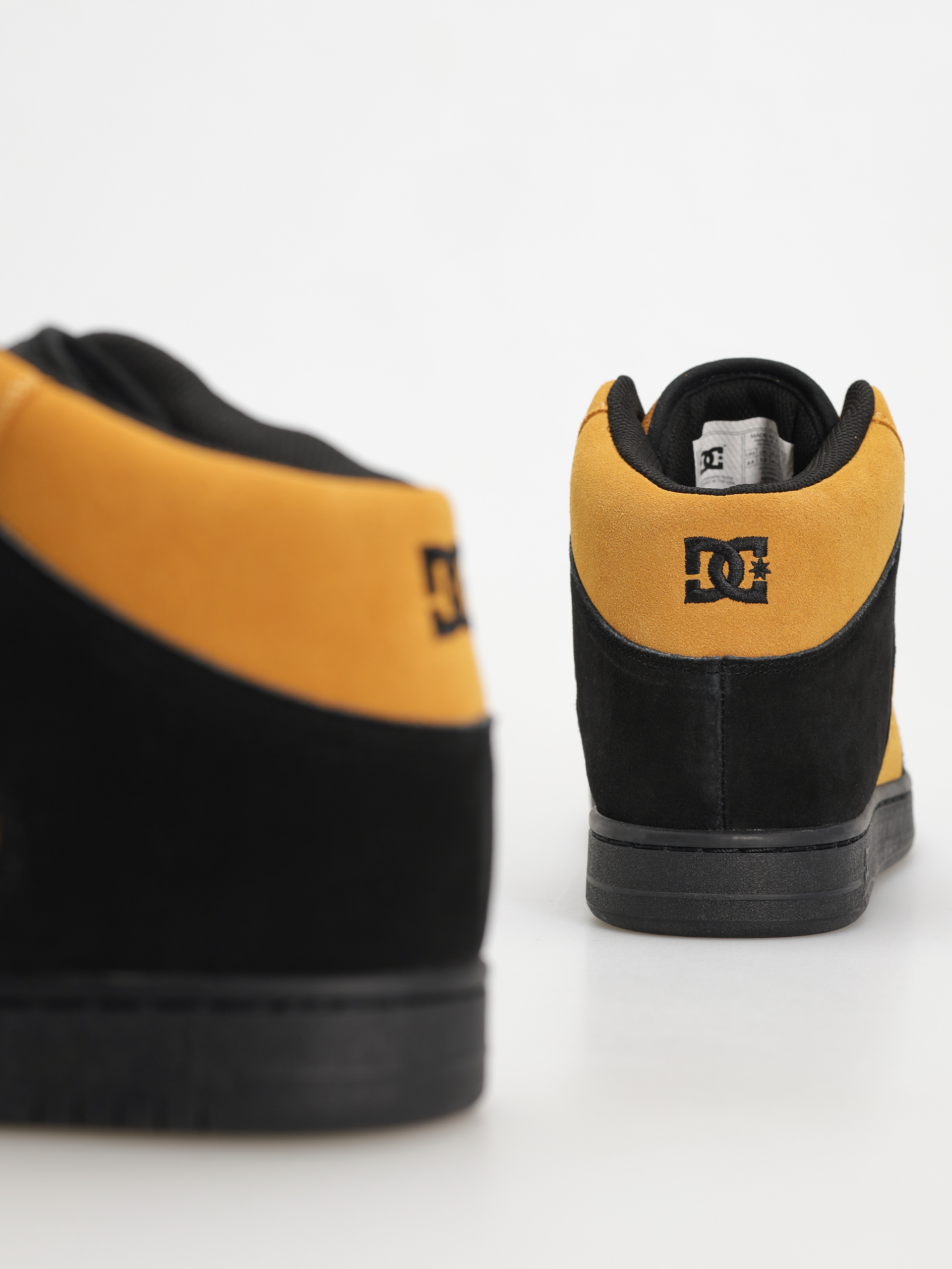 Взуття DC Manteca 4 Hi S (black/black/brown)