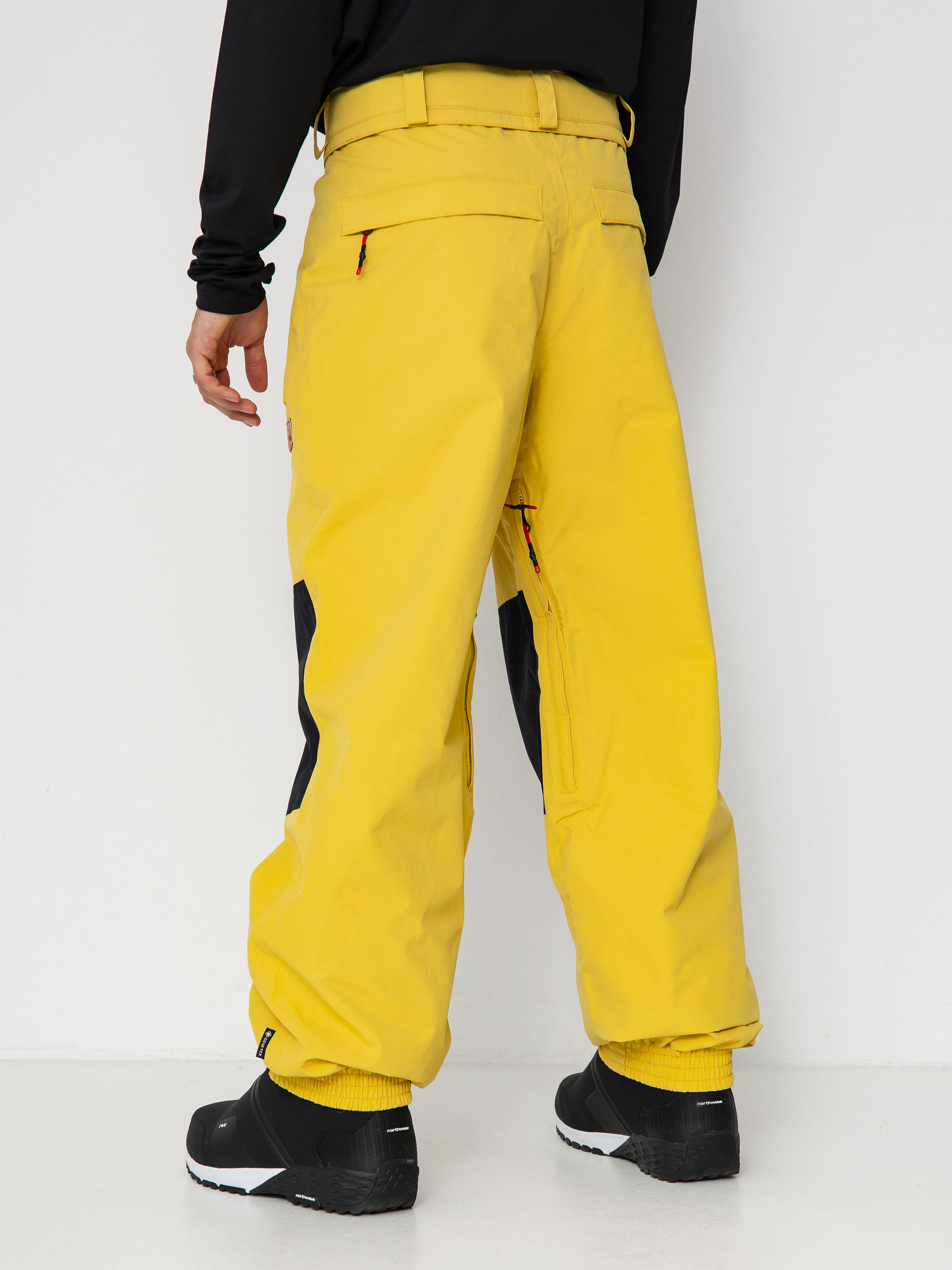 Чоловічі Сноубордичні штани Volcom Longo Gore Tex (dark yellow)