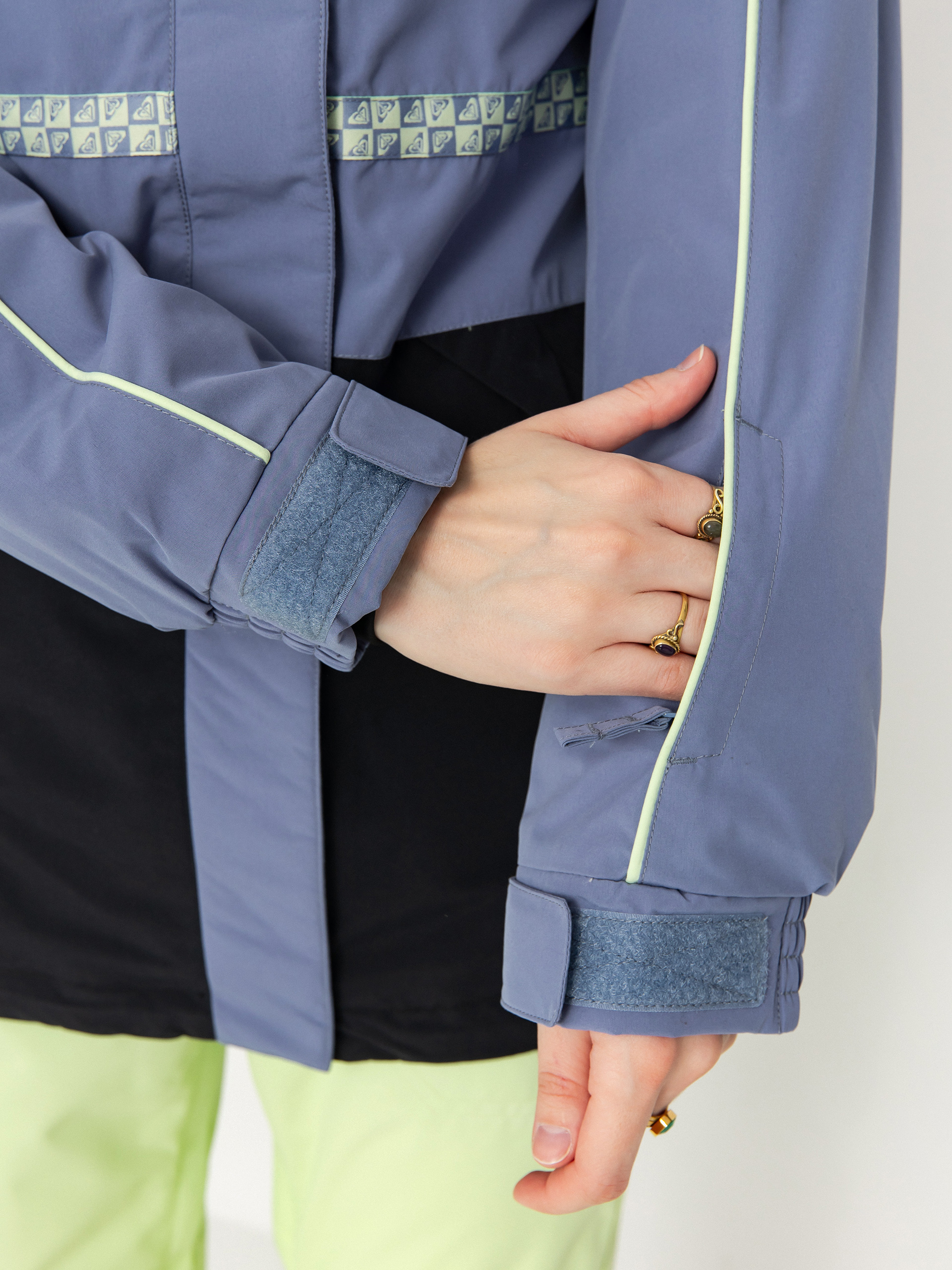 Жіноча Сноубордична куртка Roxy Highridge Hoodie (wild wind)