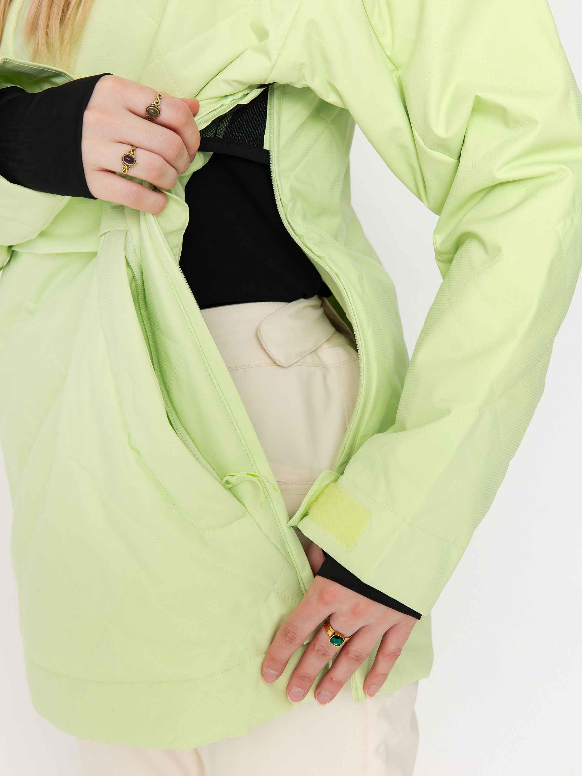 Жіноча Сноубордична куртка Roxy Radiant Lines Overhead (butterfly)