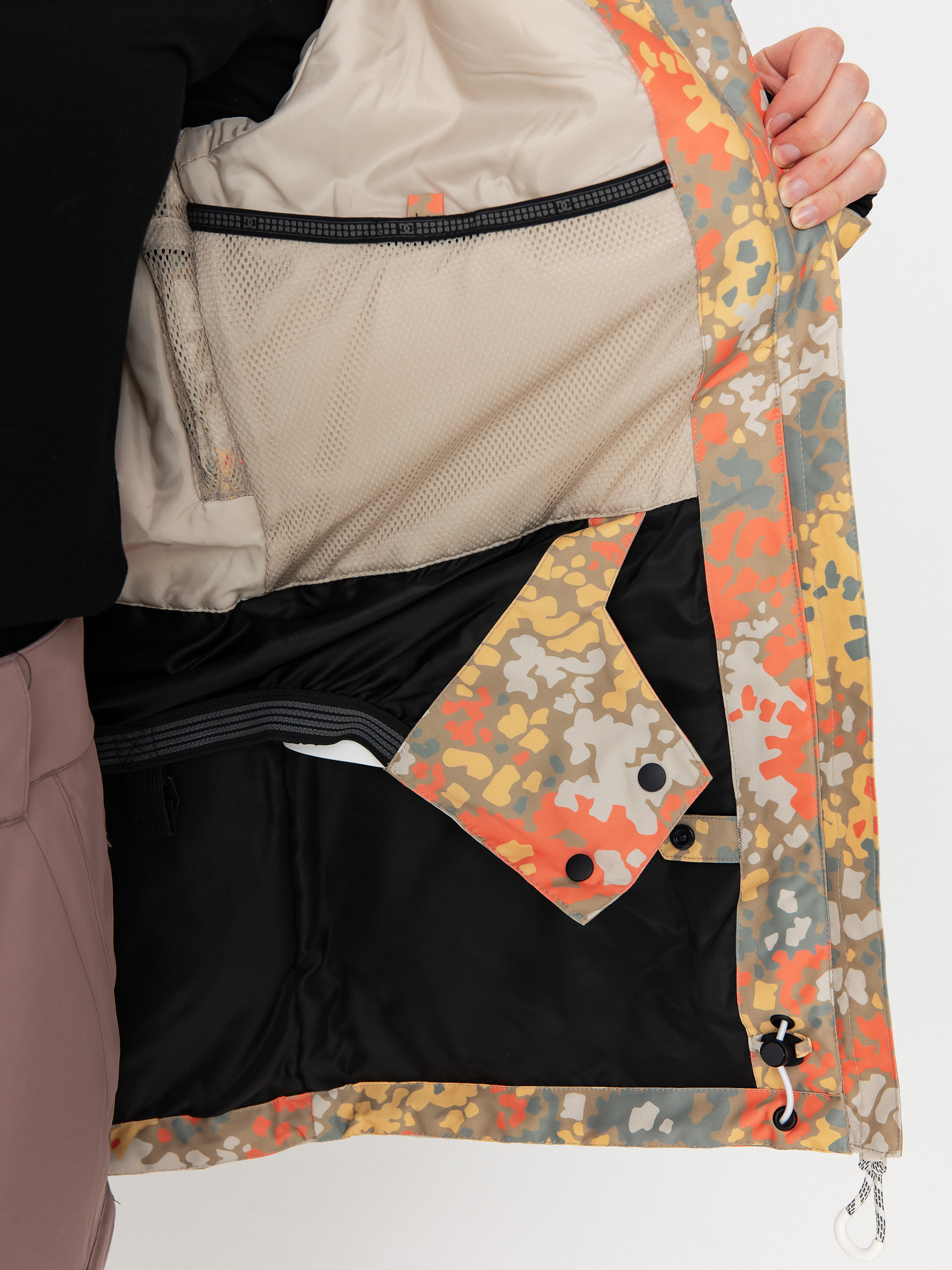 Жіноча Сноубордична куртка DC Cruiser (fractal coral)