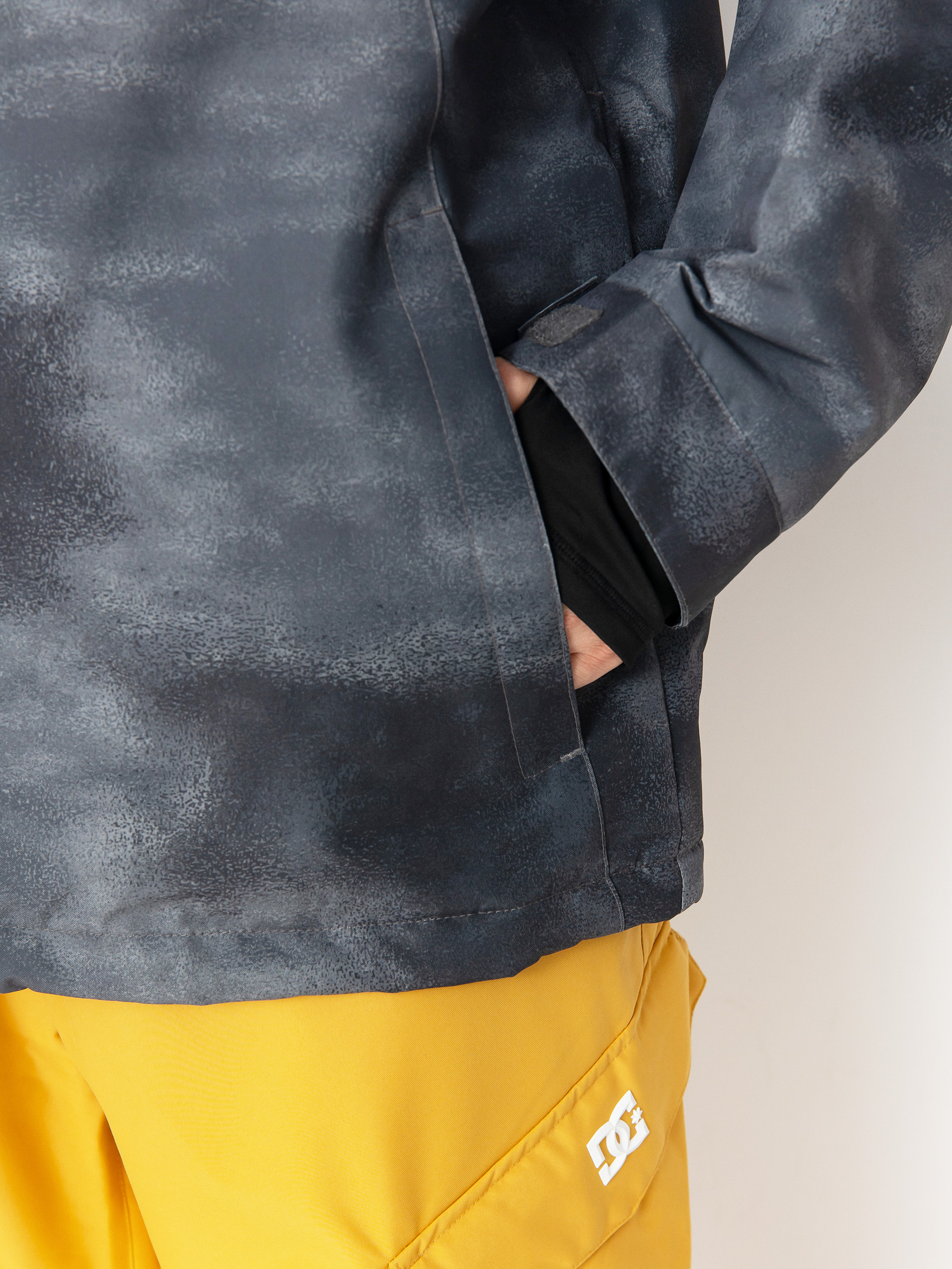 Чоловіча Сноубордична куртка DC Basis Print (overspray)