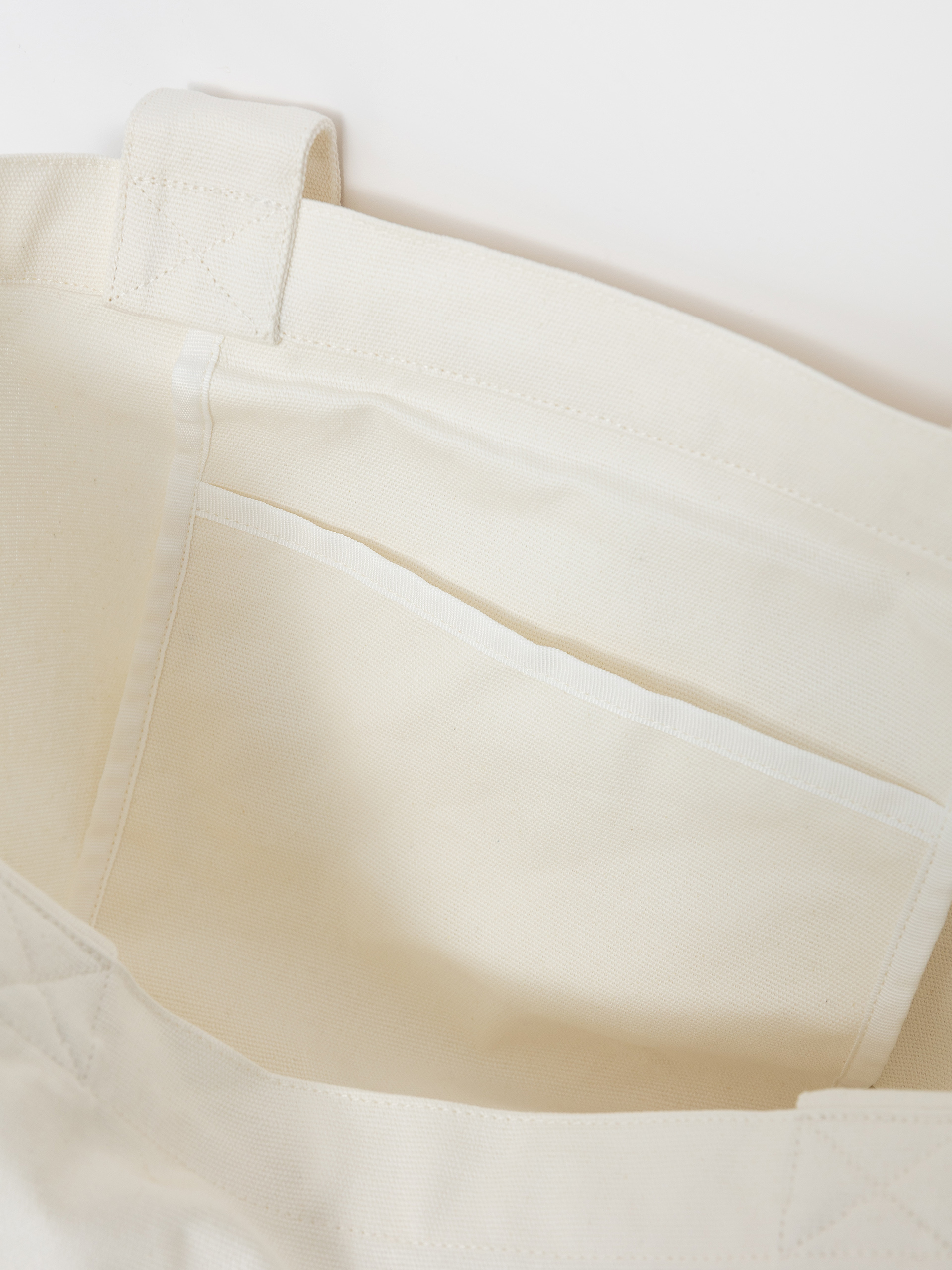 Сумка Carhartt WIP Canvas Graphic Tote (harttbreaker print wax)