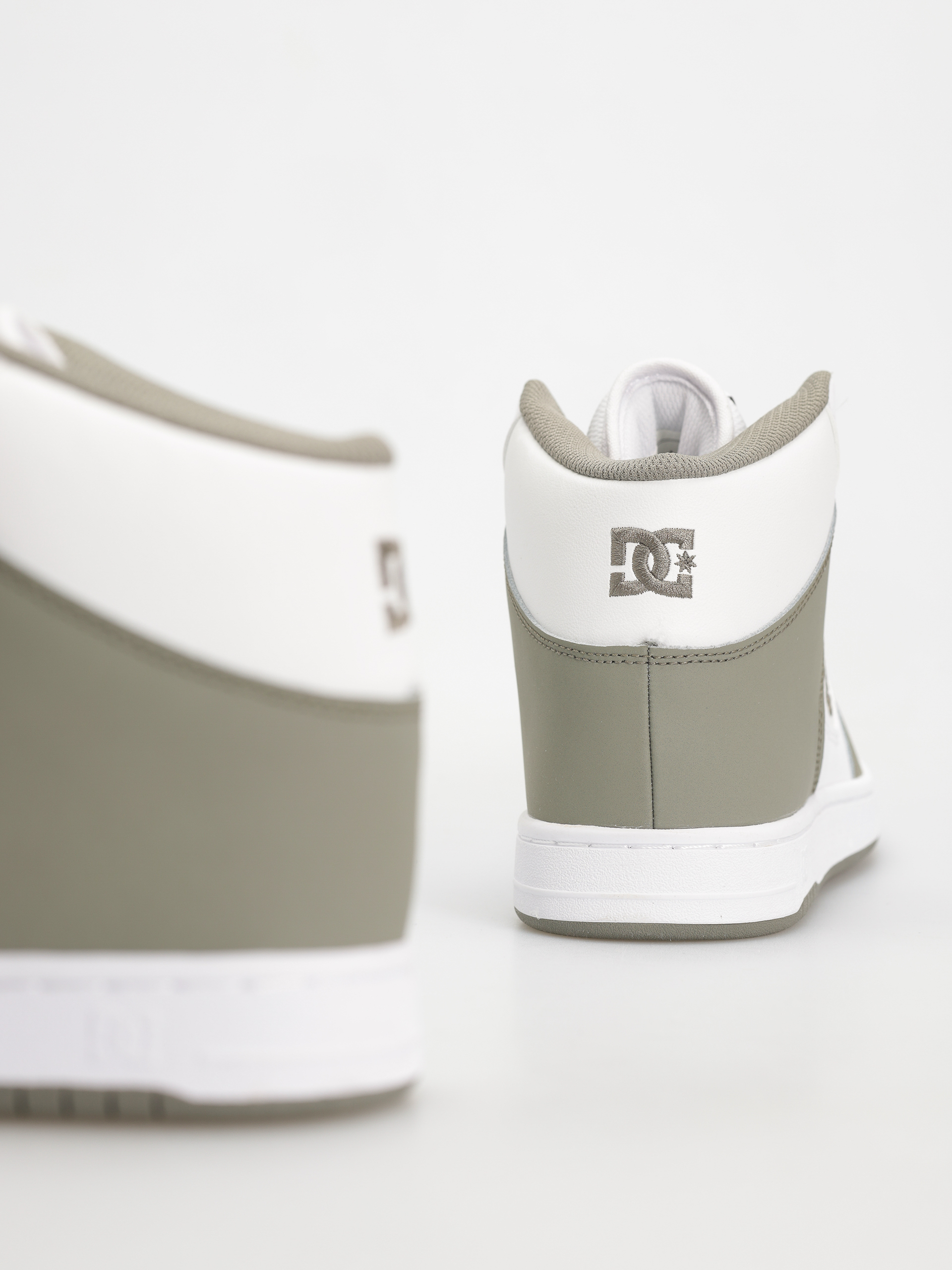 Взуття DC Manteca 4 Hi (white/olive)