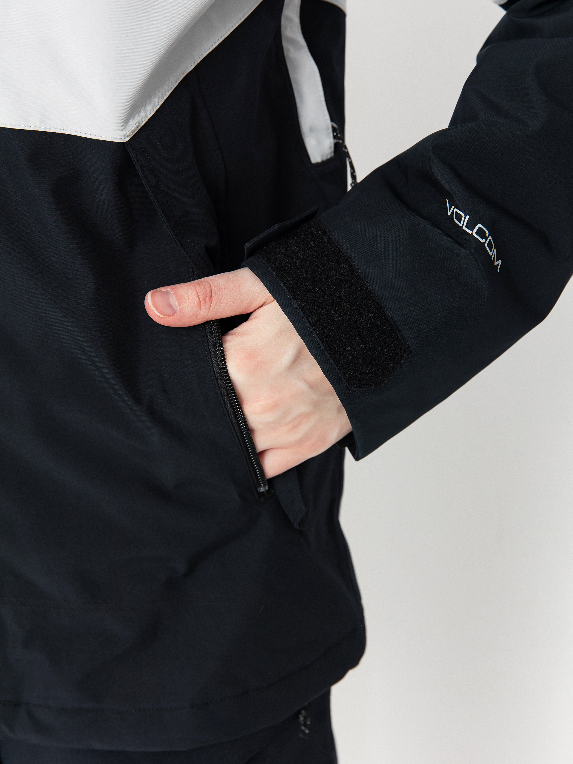 Жіноча Сноубордична куртка Volcom V.Co Aris Ins Gore (cloud grey)