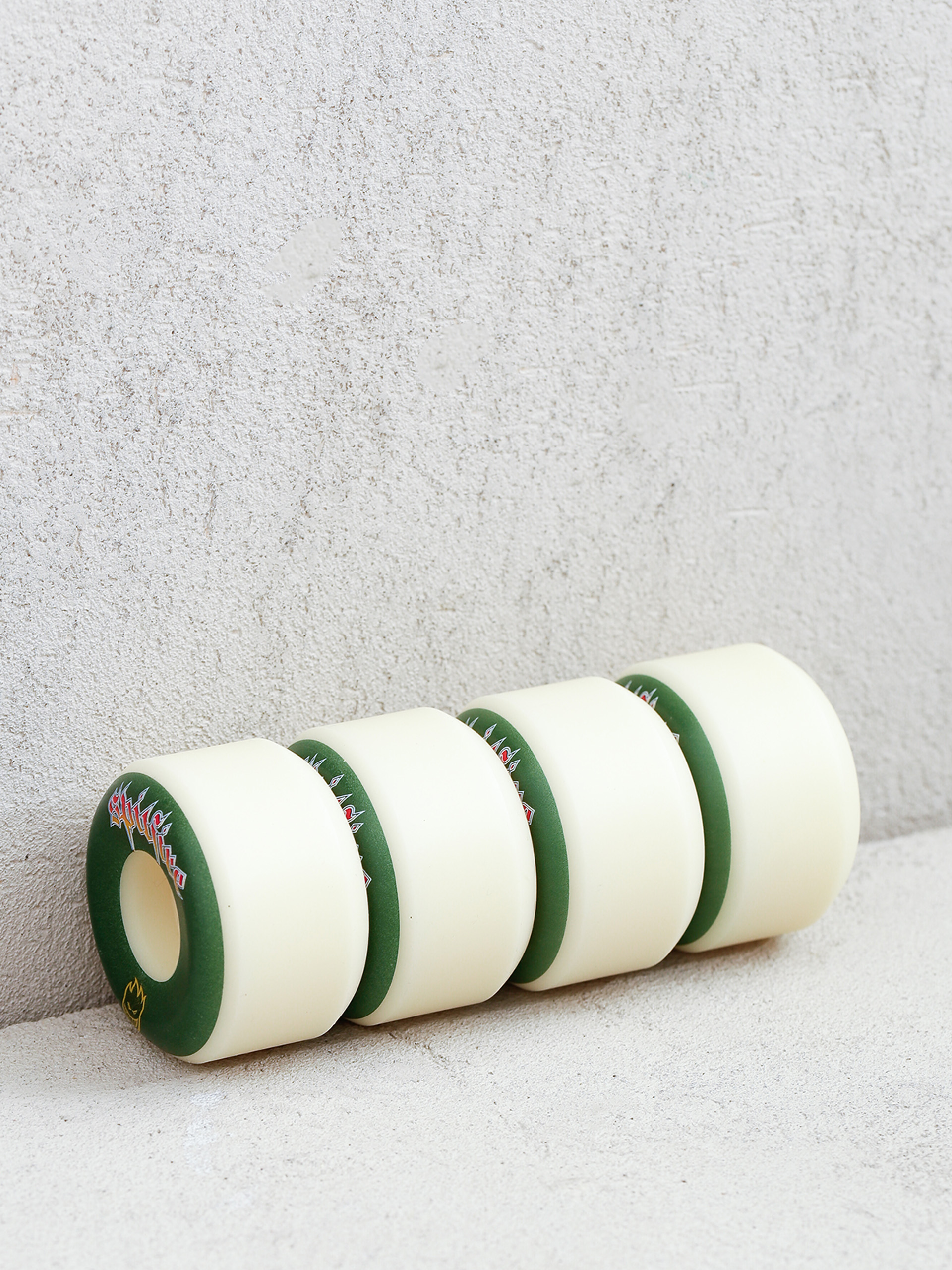 Колеса Spitfire F4 99D Venom Script Conical Full (natural/green)