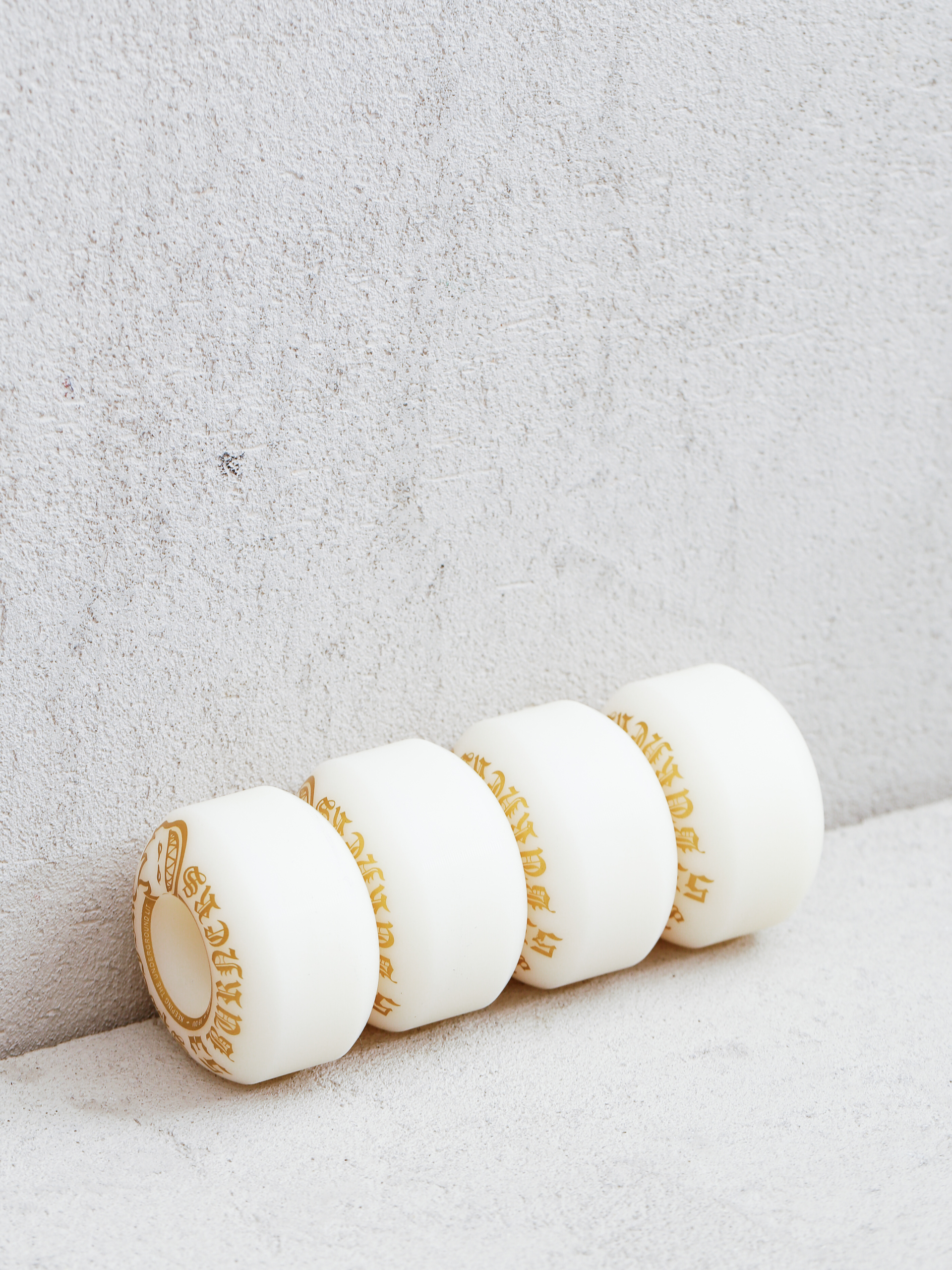 Колеса Spitfire 99D Burners (white/gold)