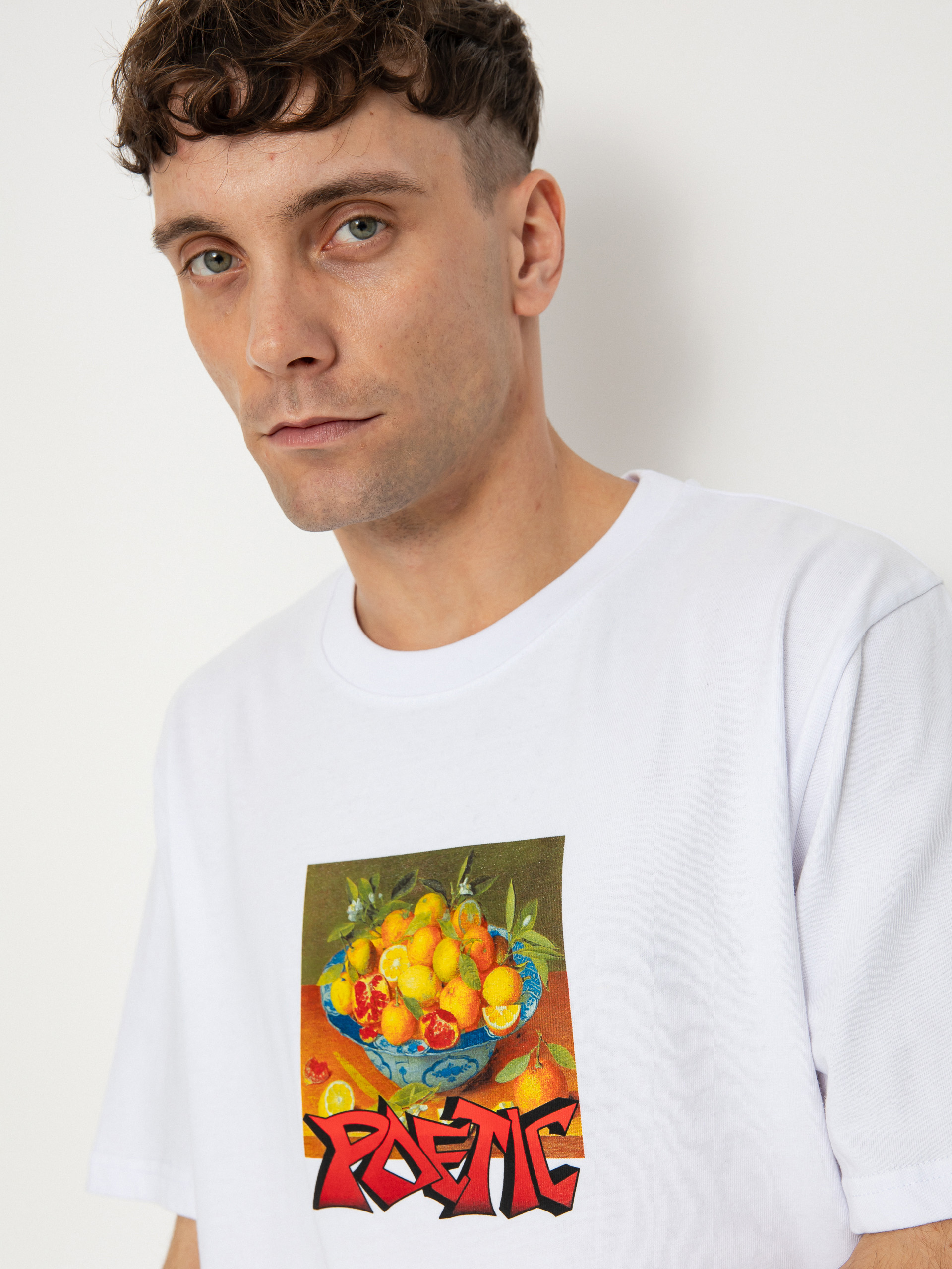 Футболка Poetic Collective Graff Fruit (white)