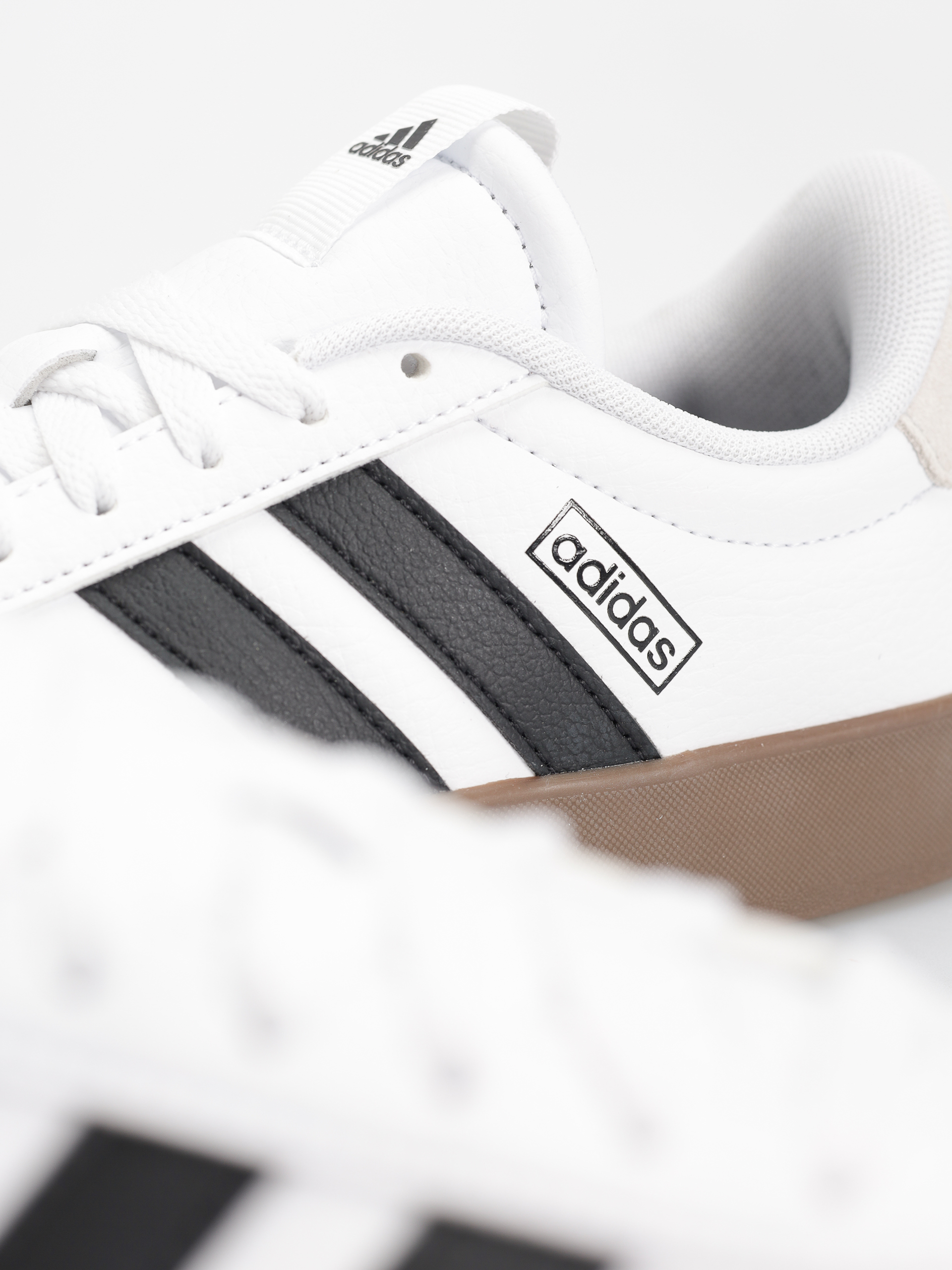 Взуття adidas Vl Court 3.0 (ftwwht/cblack/greone)