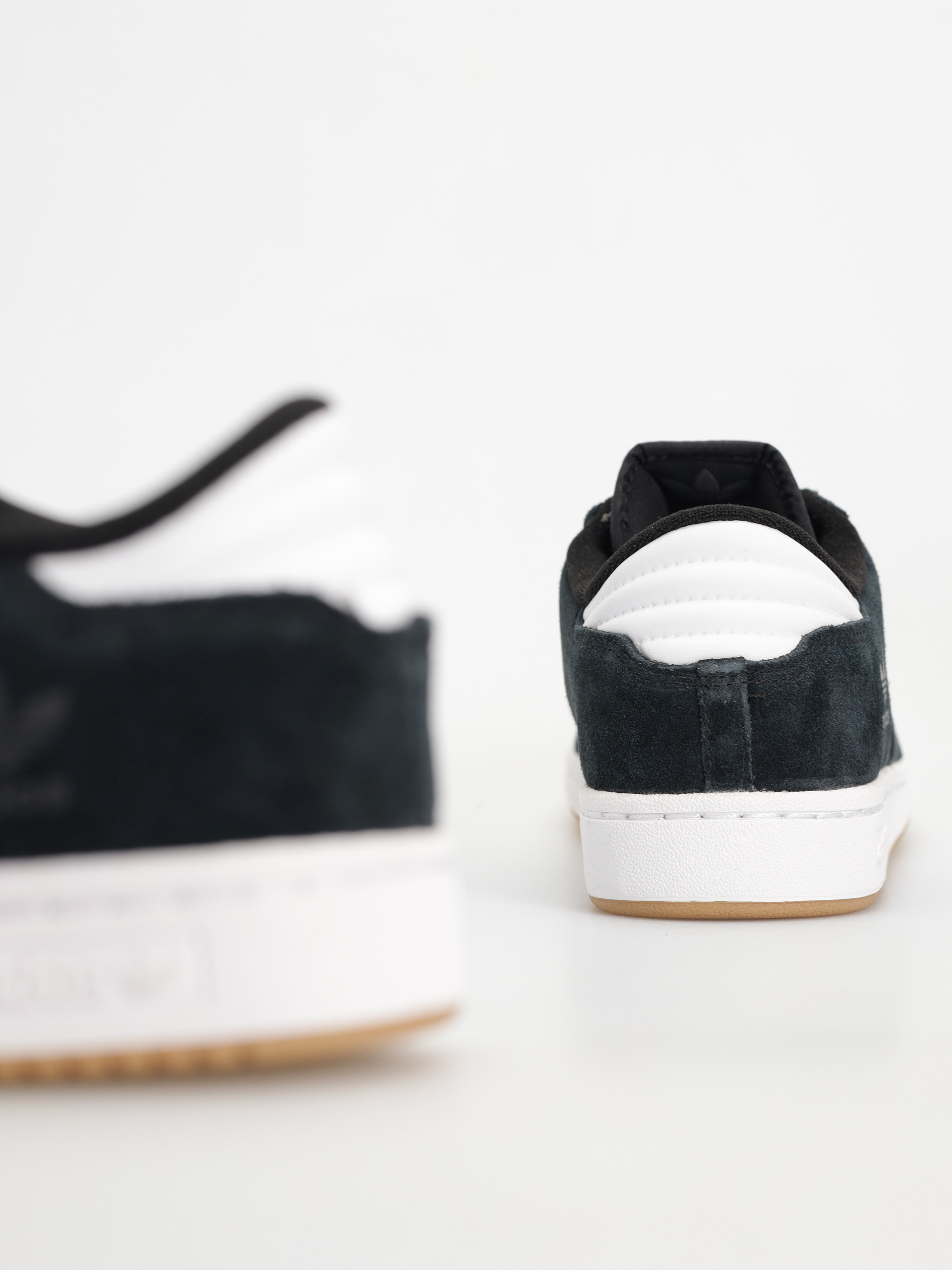 Взуття adidas Centennial 85 Low A (cblack/grefiv/ftwwht)