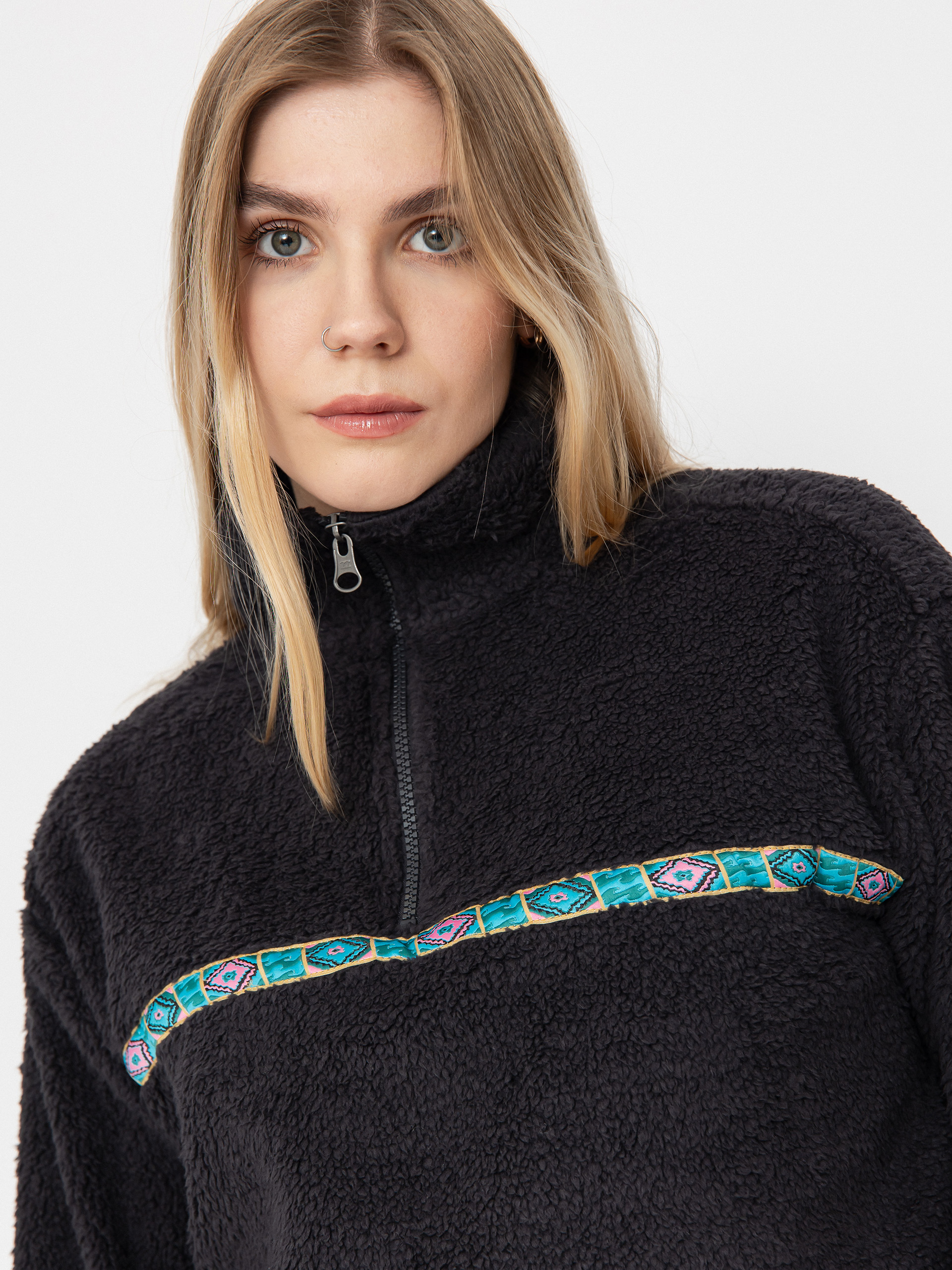 Жіночий Флісовий светр Billabong Holiday Cropped (black sands)