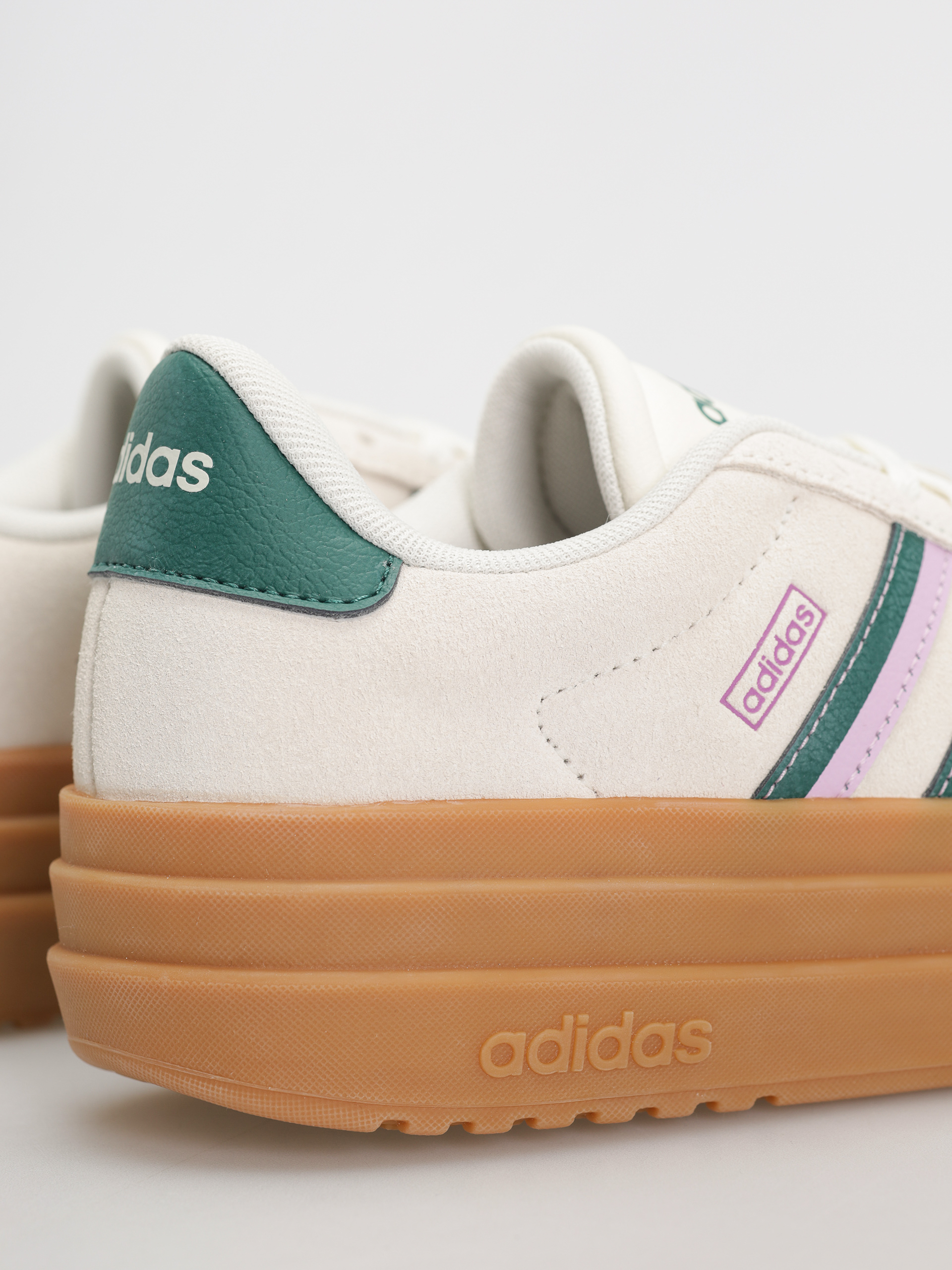 Взуття adidas Vl Court Bold Wmn (owhite/cgreen/blilil)