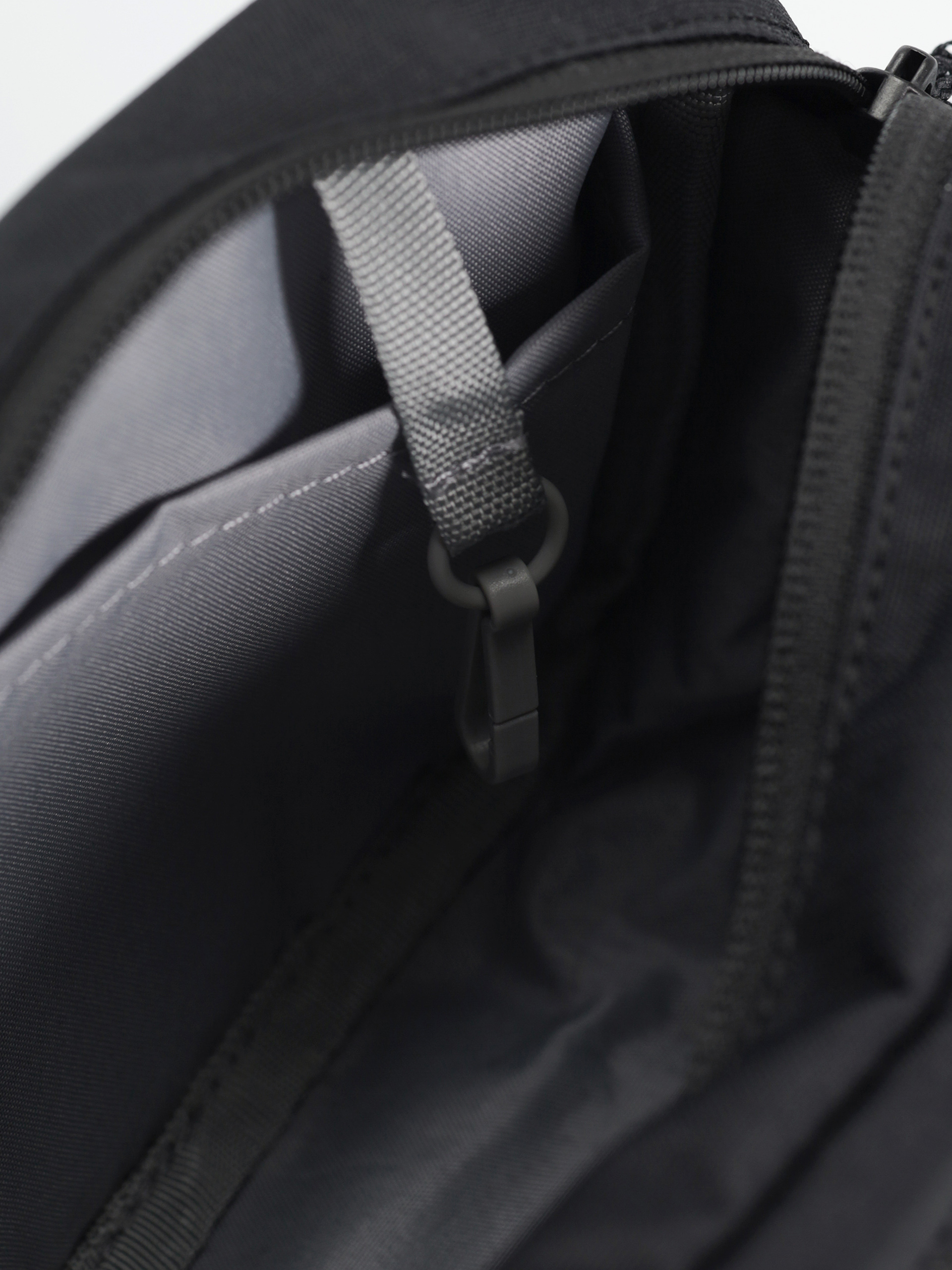 Сумка на пояс Columbia Trail Traveler (black)