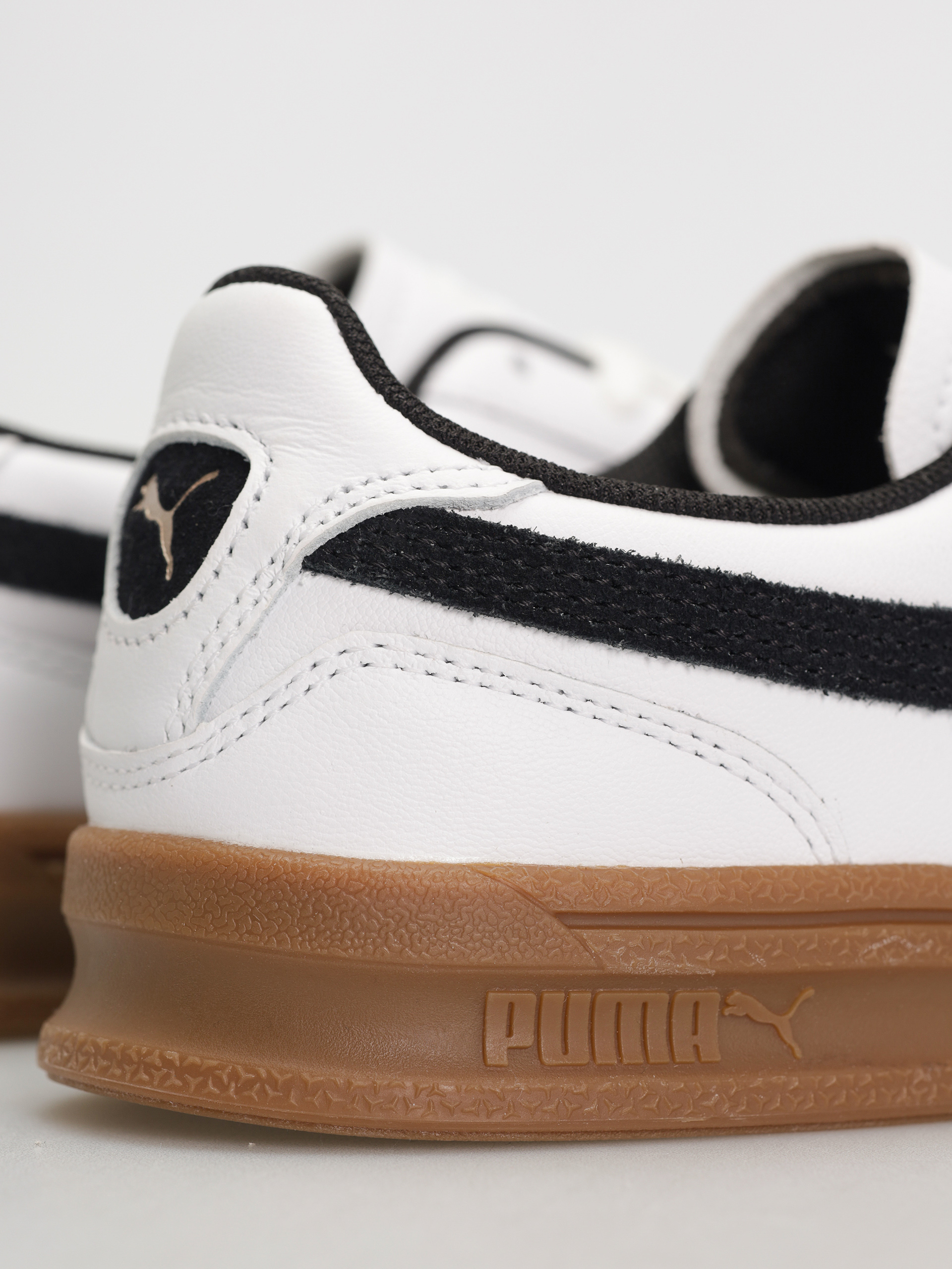 Взуття Puma Indoor (puma white puma black gum)