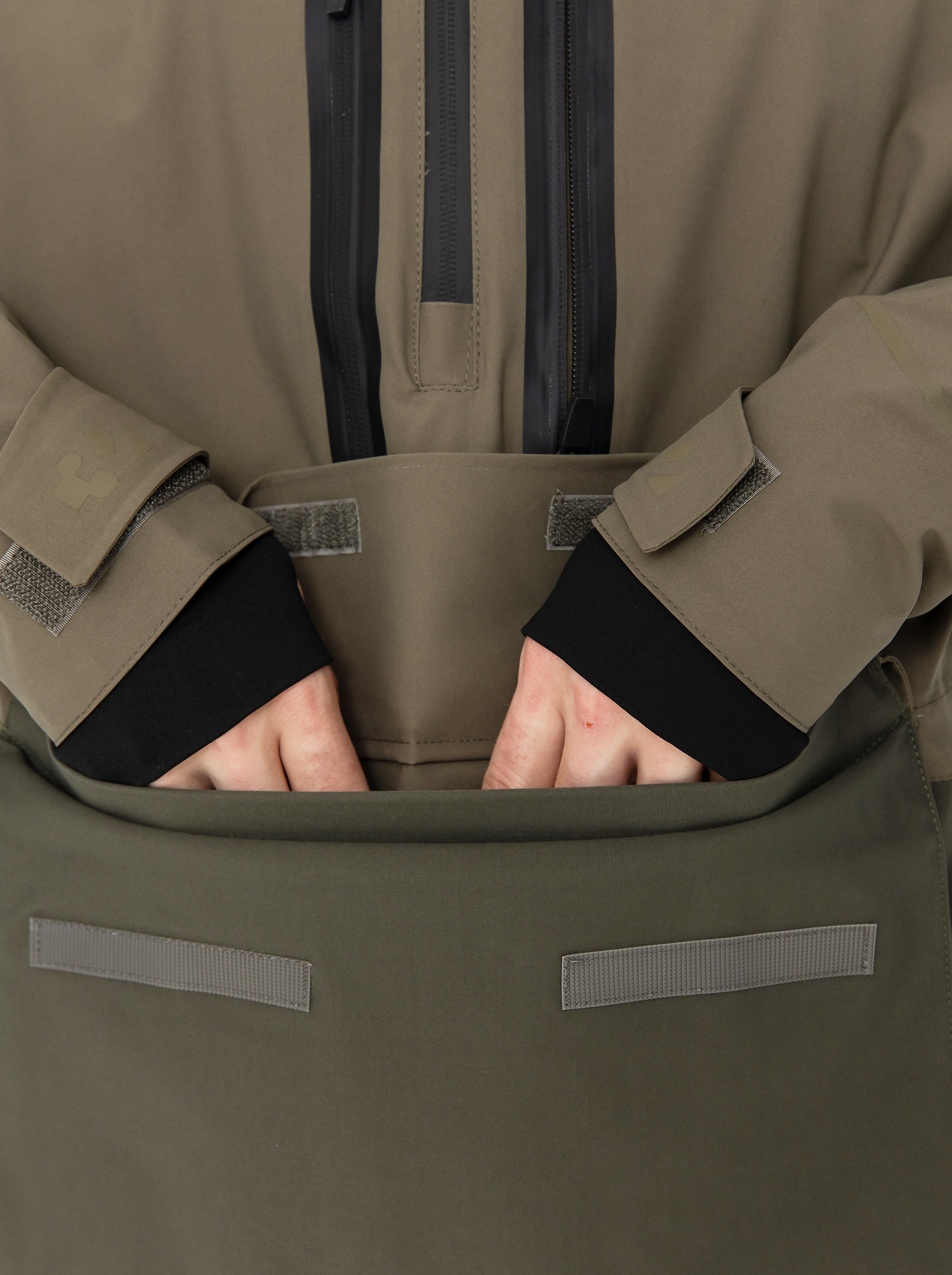 Чоловіча Сноубордична куртка ThirtyTwo Light Anorak (military)