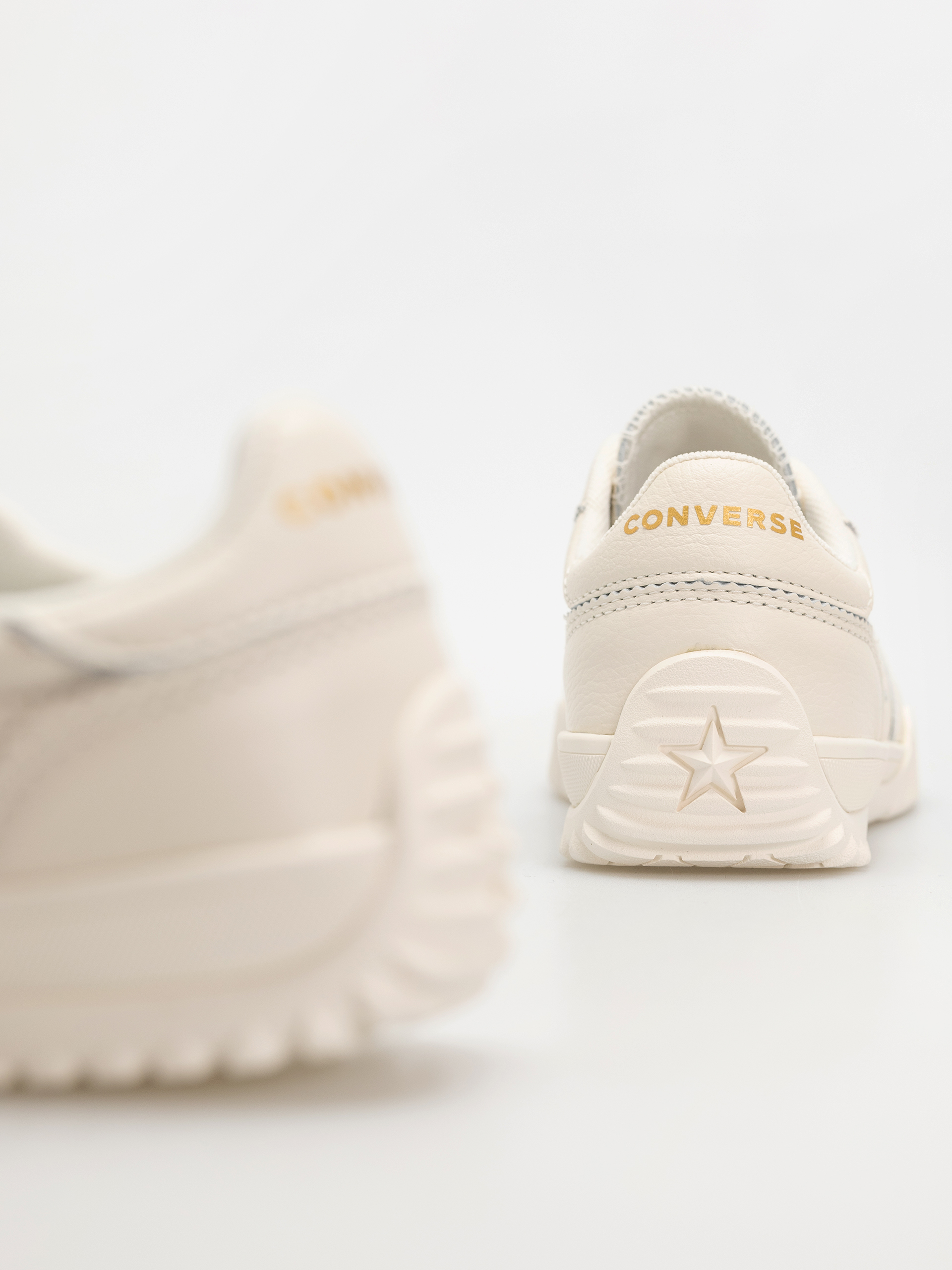 Взуття Converse Run Star Trainer (egret/egret/gold)