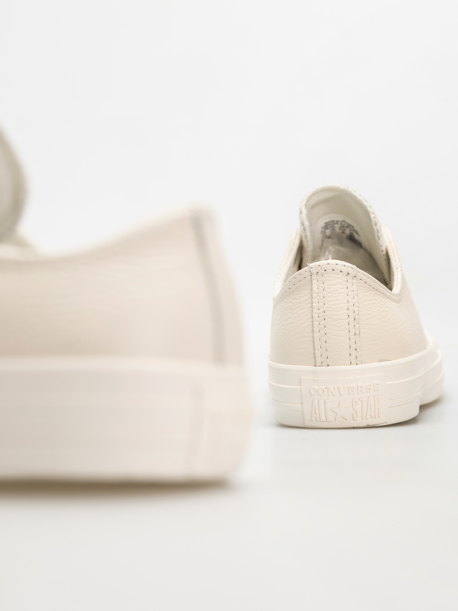 Кеди Converse Chuck Taylor All Star Ox Wmn (egret/egret/gold)