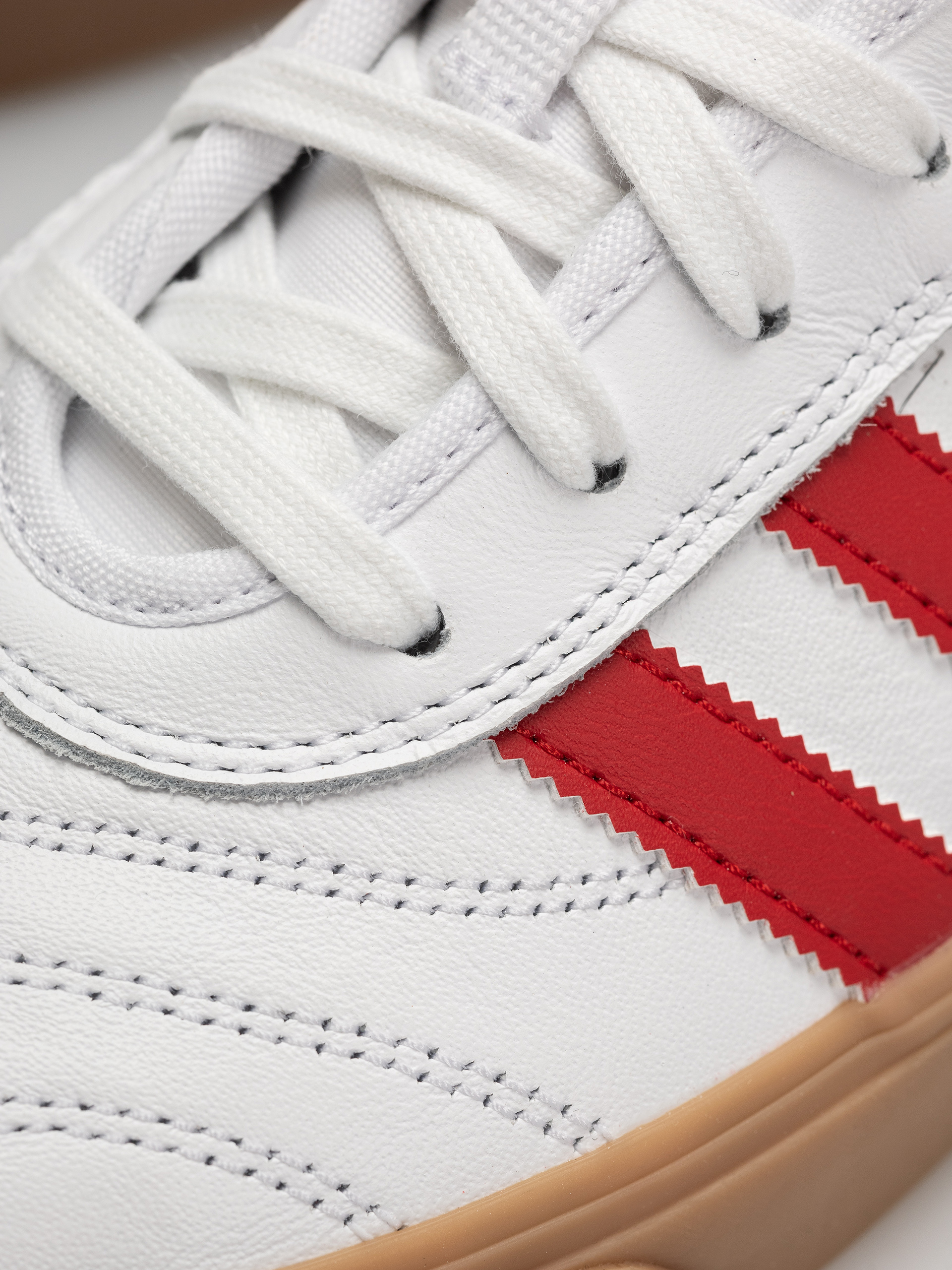 Взуття adidas Adi Ease (ftwwht/betsca/goldmt)