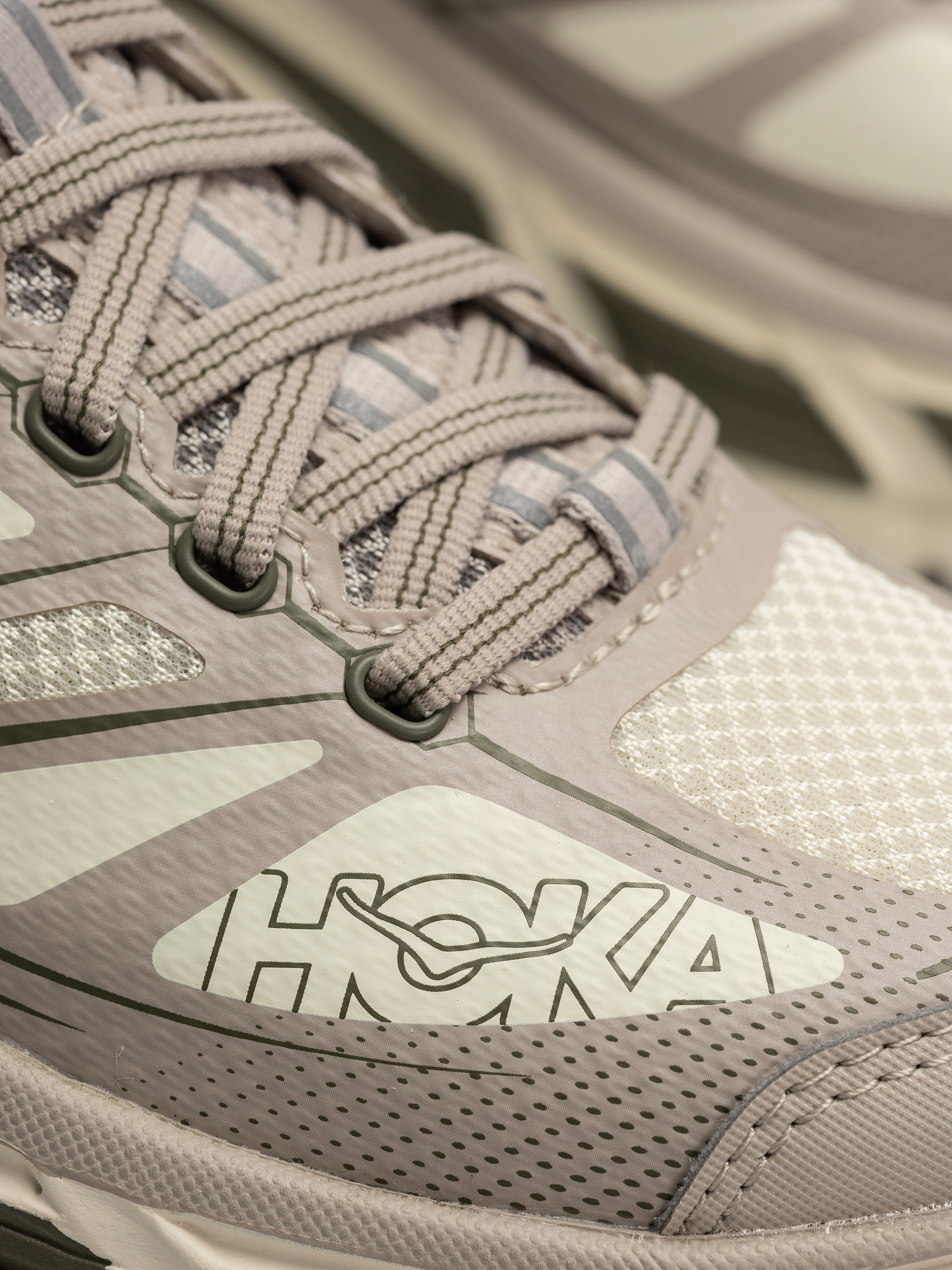 Взуття Hoka Mafate Speed 2 (putty/eucalyptus)