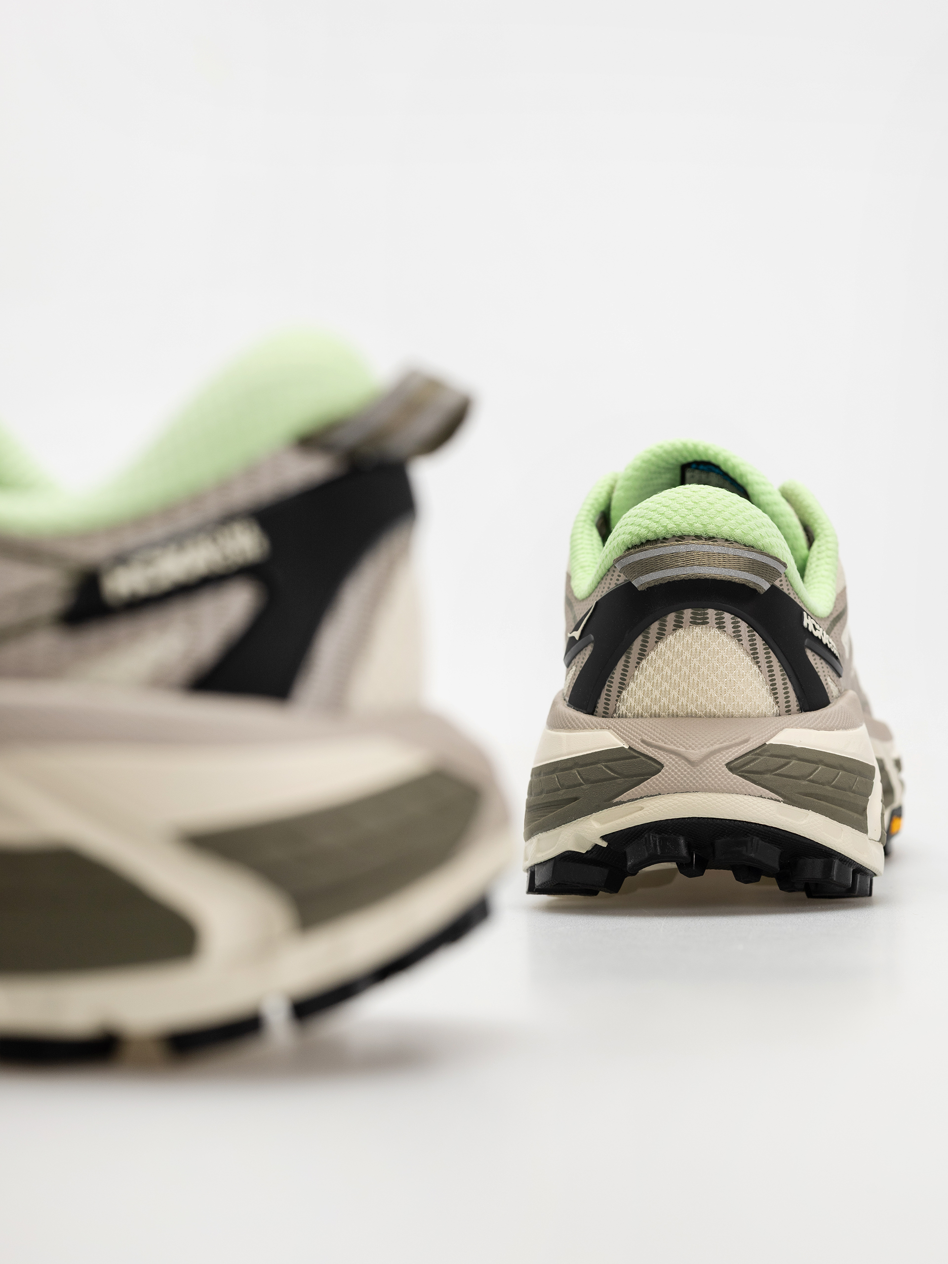 Взуття Hoka Mafate Speed 2 (putty/eucalyptus)