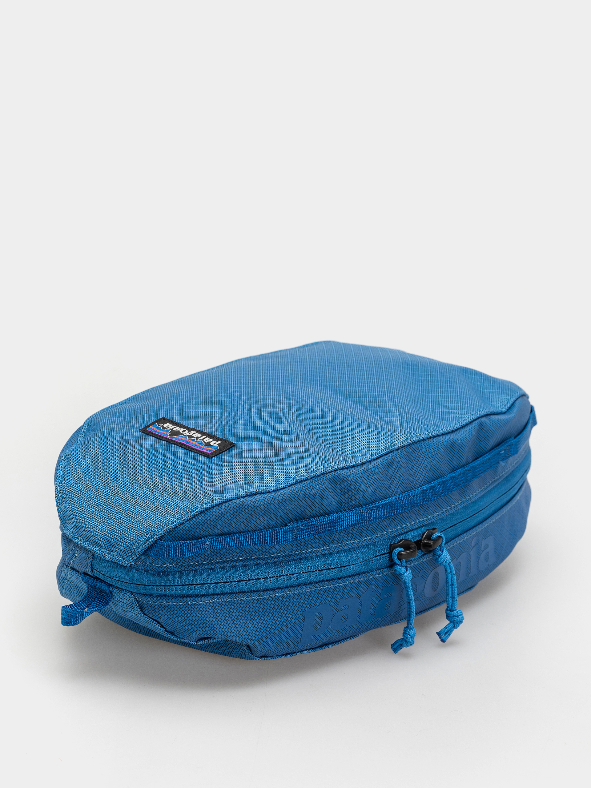 Косметичка Patagonia Black Hole Cube 3L (endless blue)