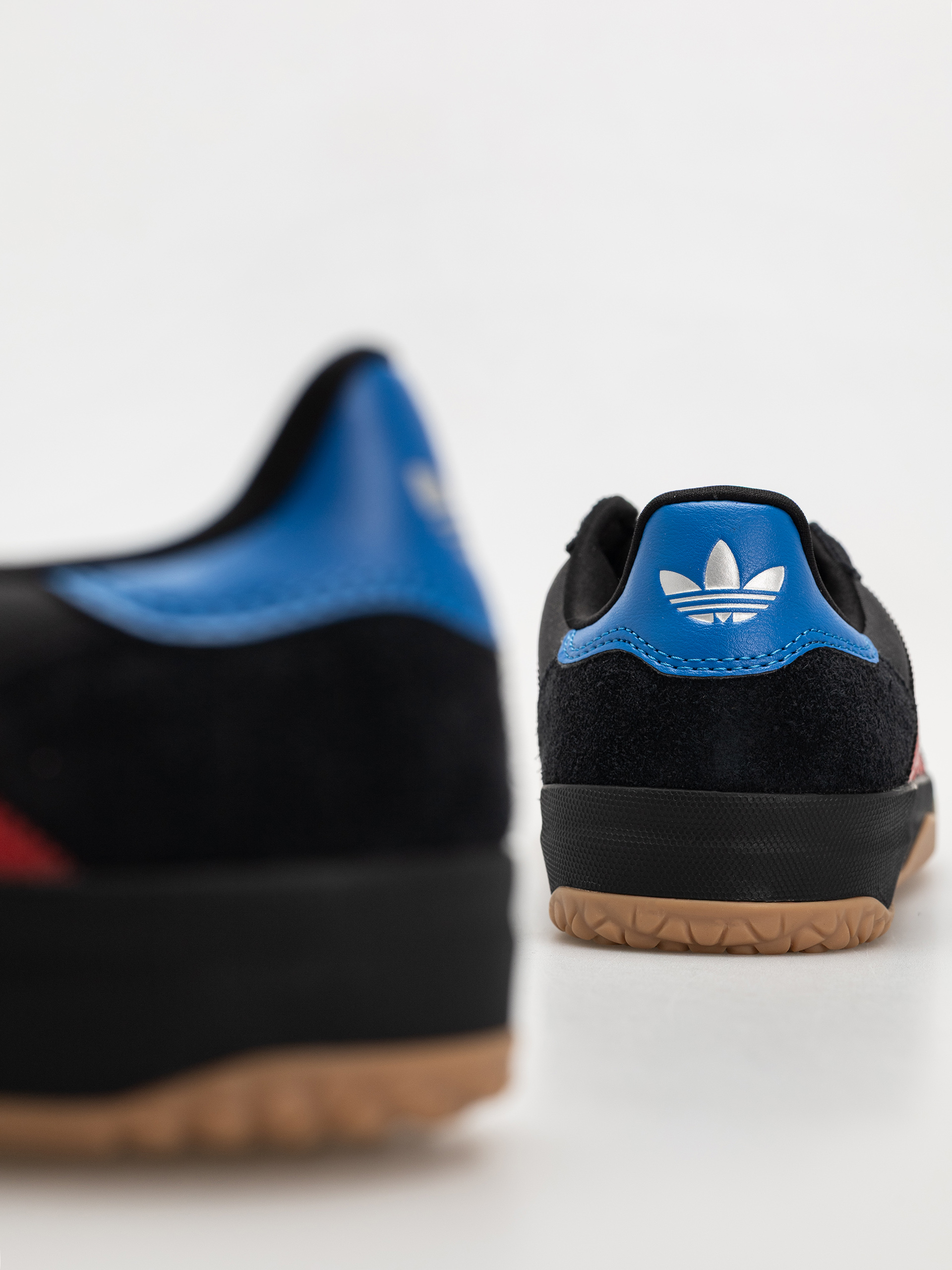Взуття adidas Copa Premiere (cblack/betsca/blubir)