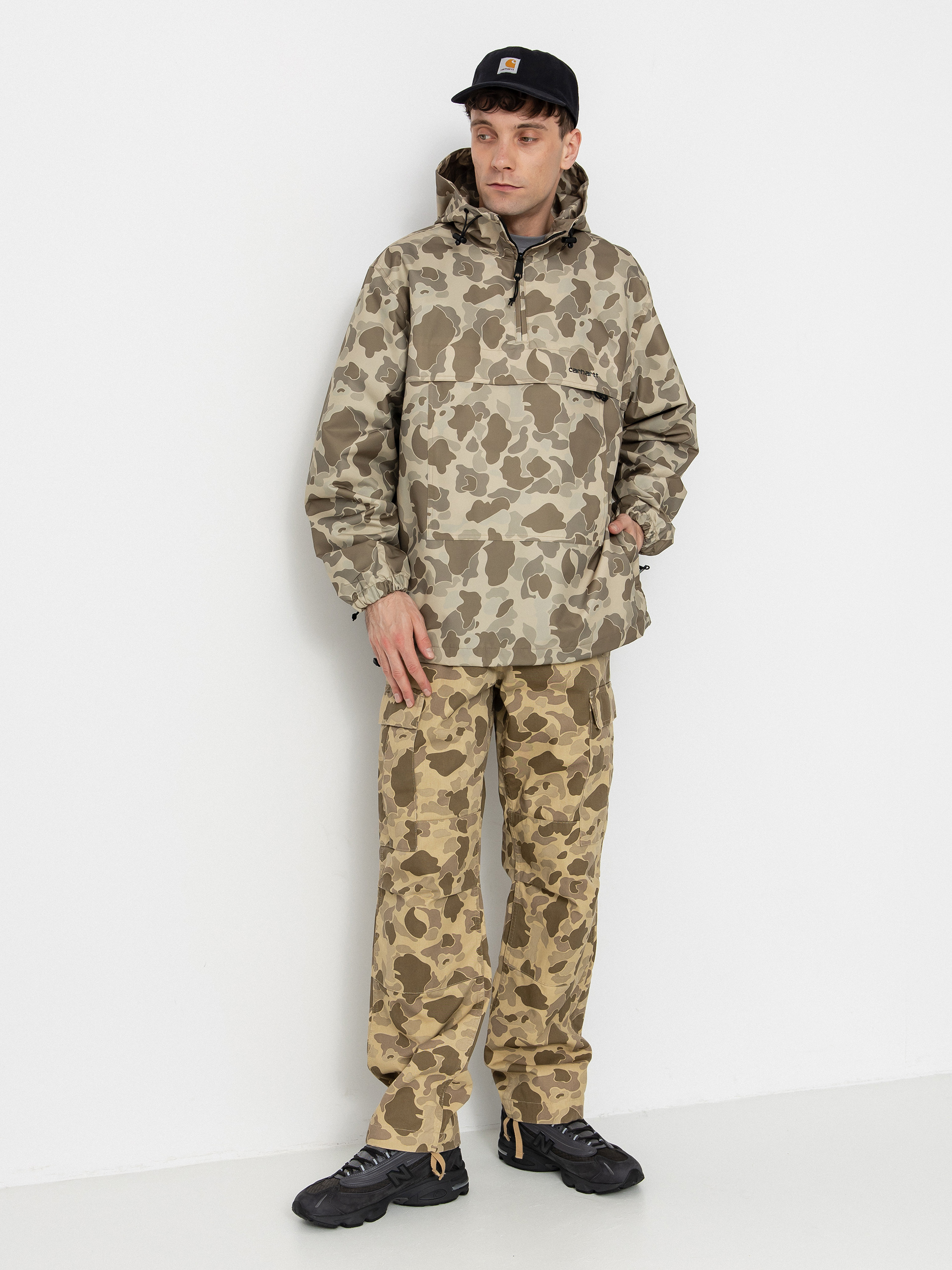 ジャケット・アウター 00s carhartt camouflage duck vest y2k Carhartt WIP - Irwin Vest - Camo Duck Desert | FallenFront