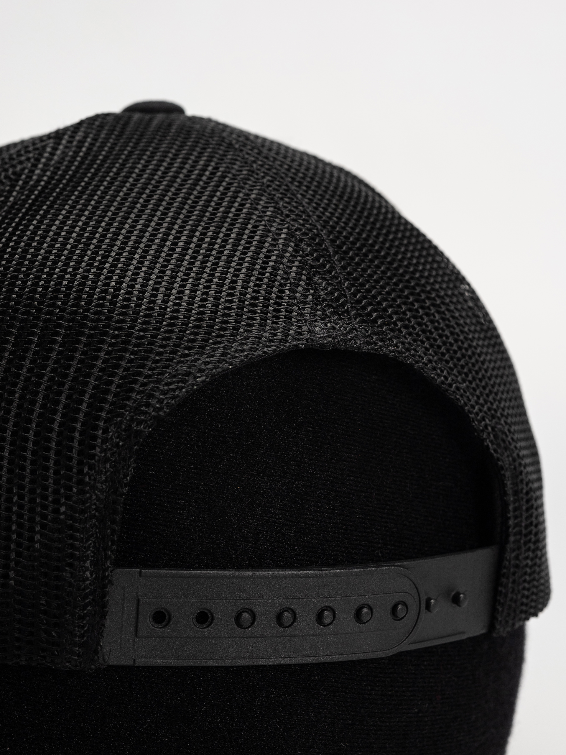 Кепка Brixton Regal Netplus Mp Trucker (black/black)