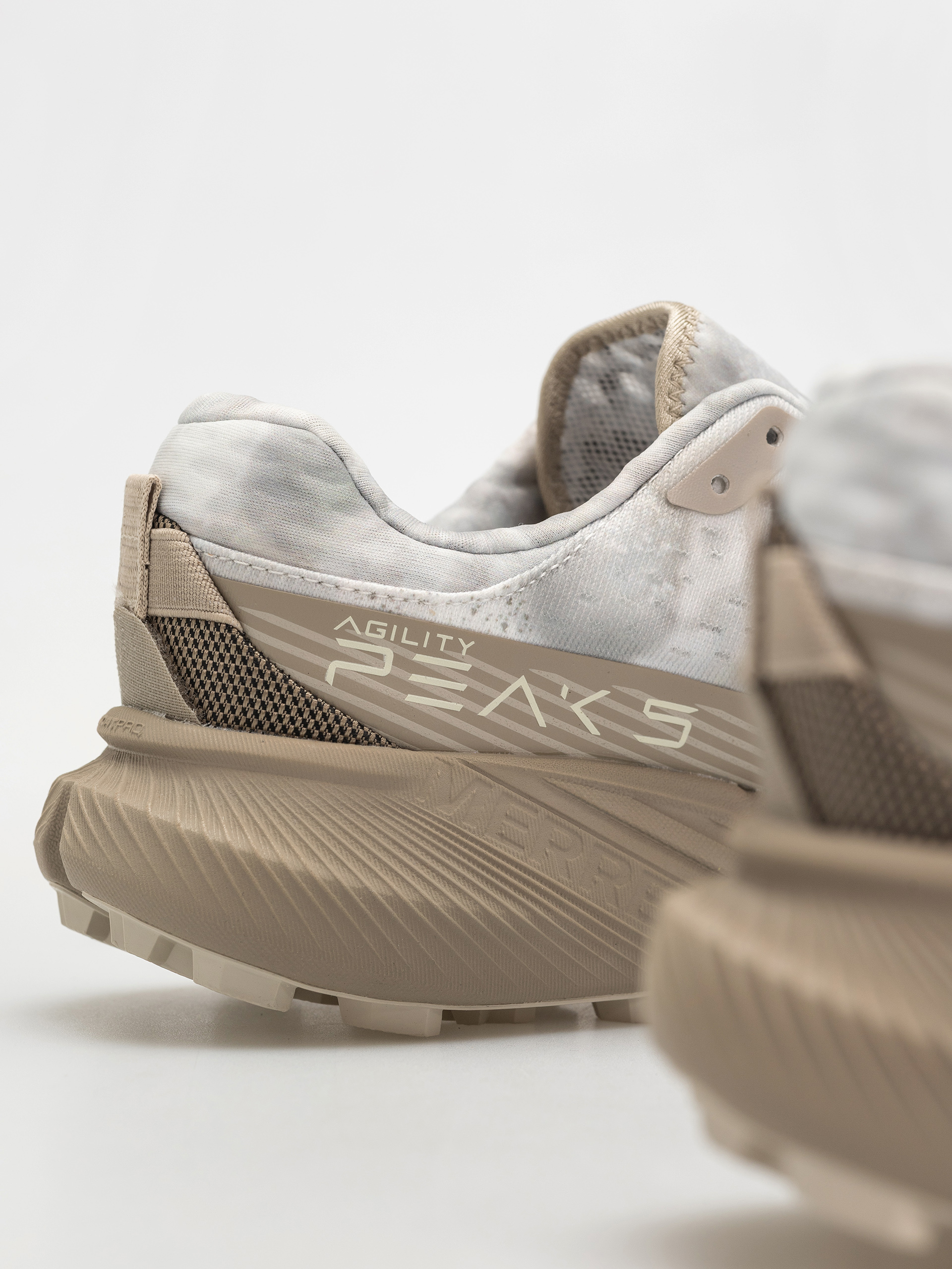 Взуття Merrell Agility Peak 5 Bliss (silt)