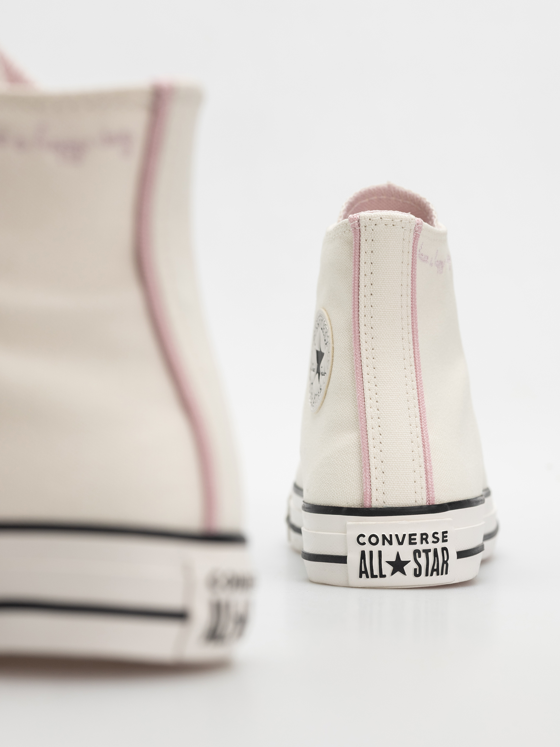 Кеди Converse Chuck Taylor All Star Hi Wmn (egret/summit pink/black)