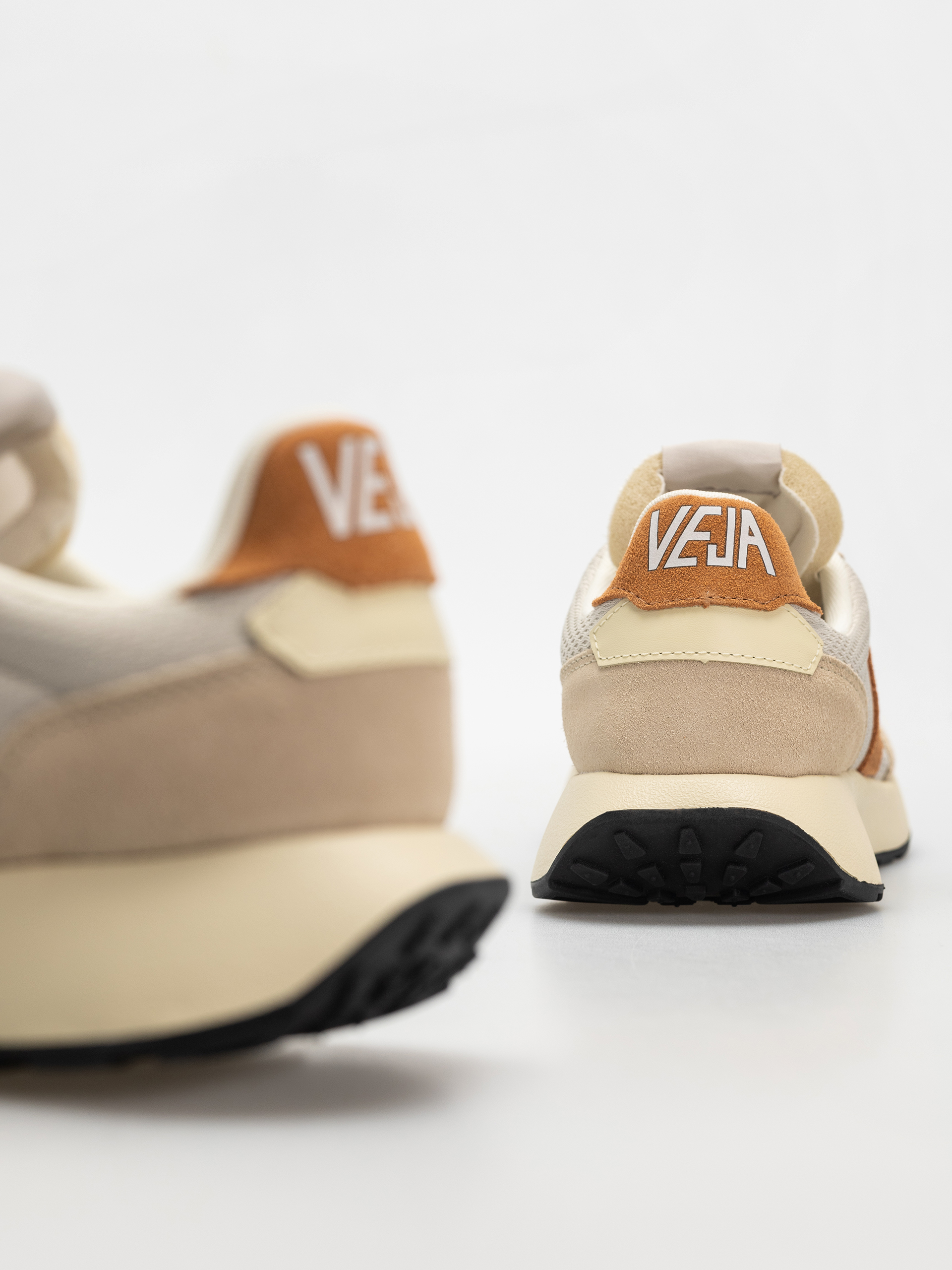 Взуття Veja Paulistana Wmn (natural umber)