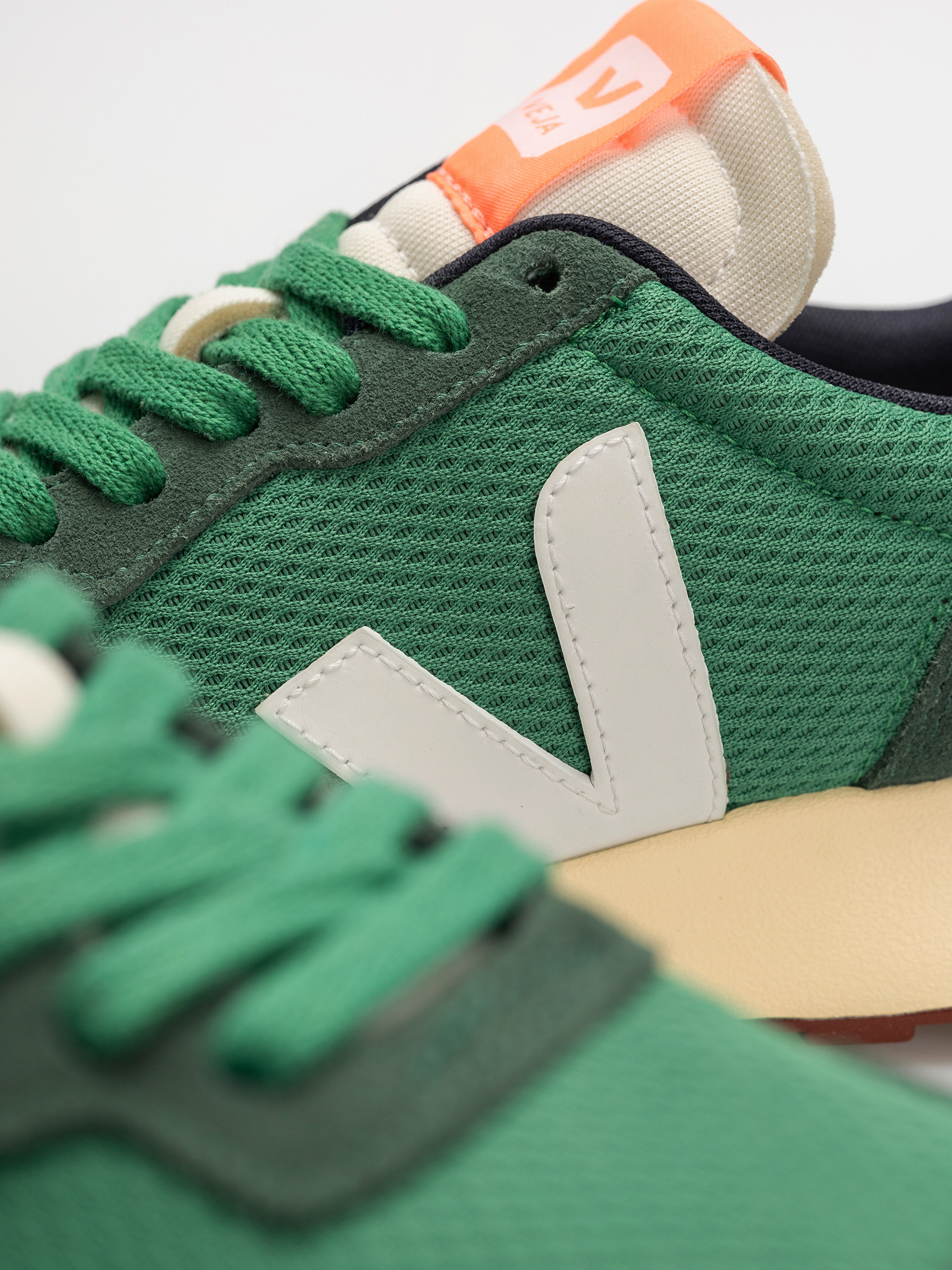 Взуття Veja Paulistana Wmn (emeraude white)