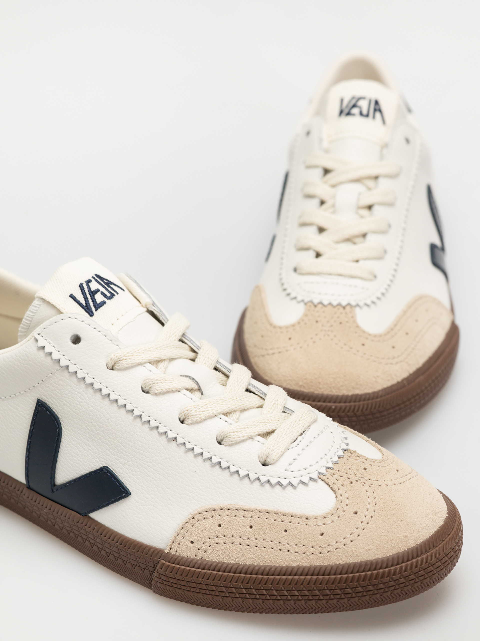 Взуття Veja Volley Wmn (white nautico bark)