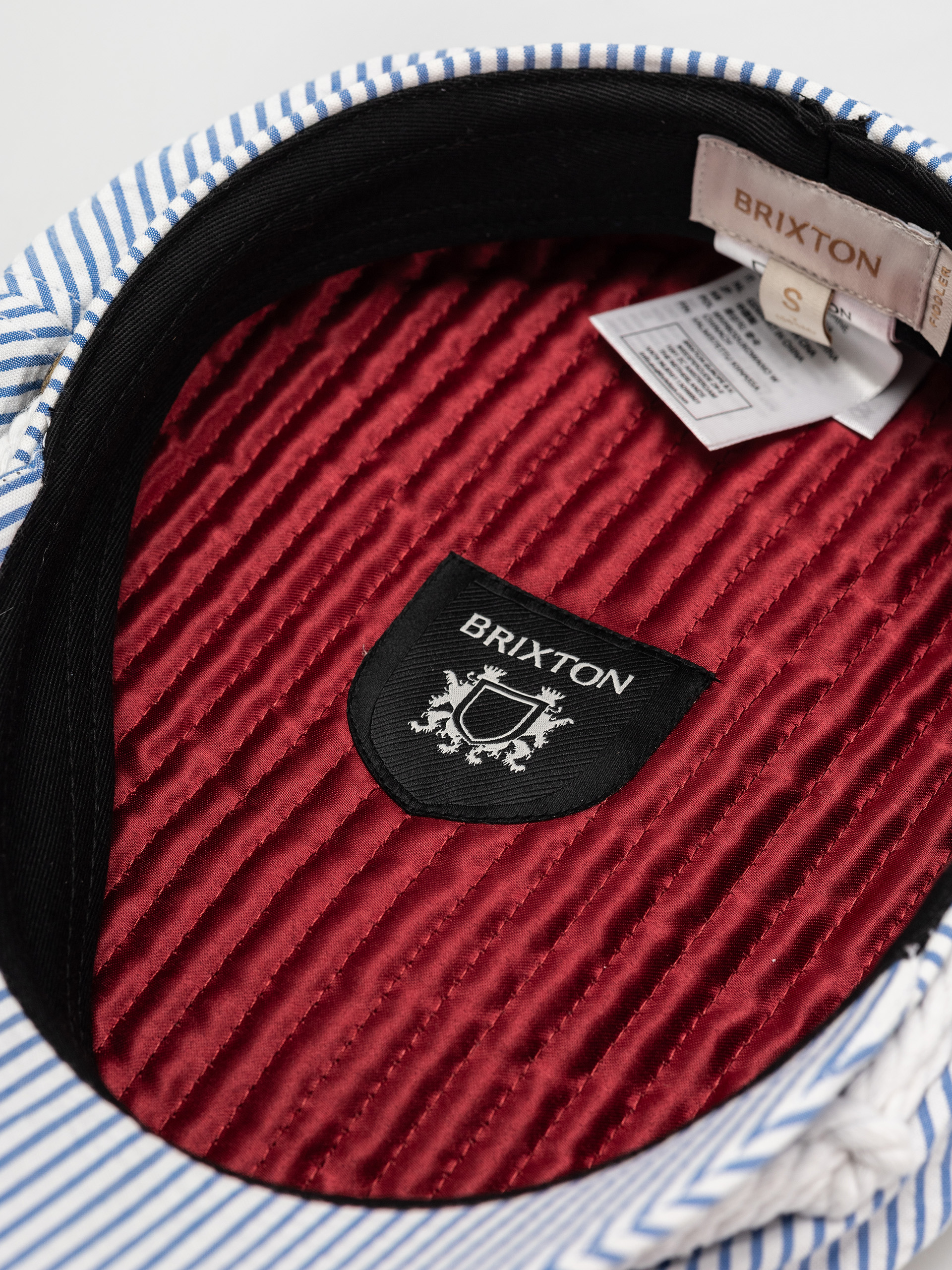 Кашкет Brixton Fiddler Cap (off white/blue seersucker)