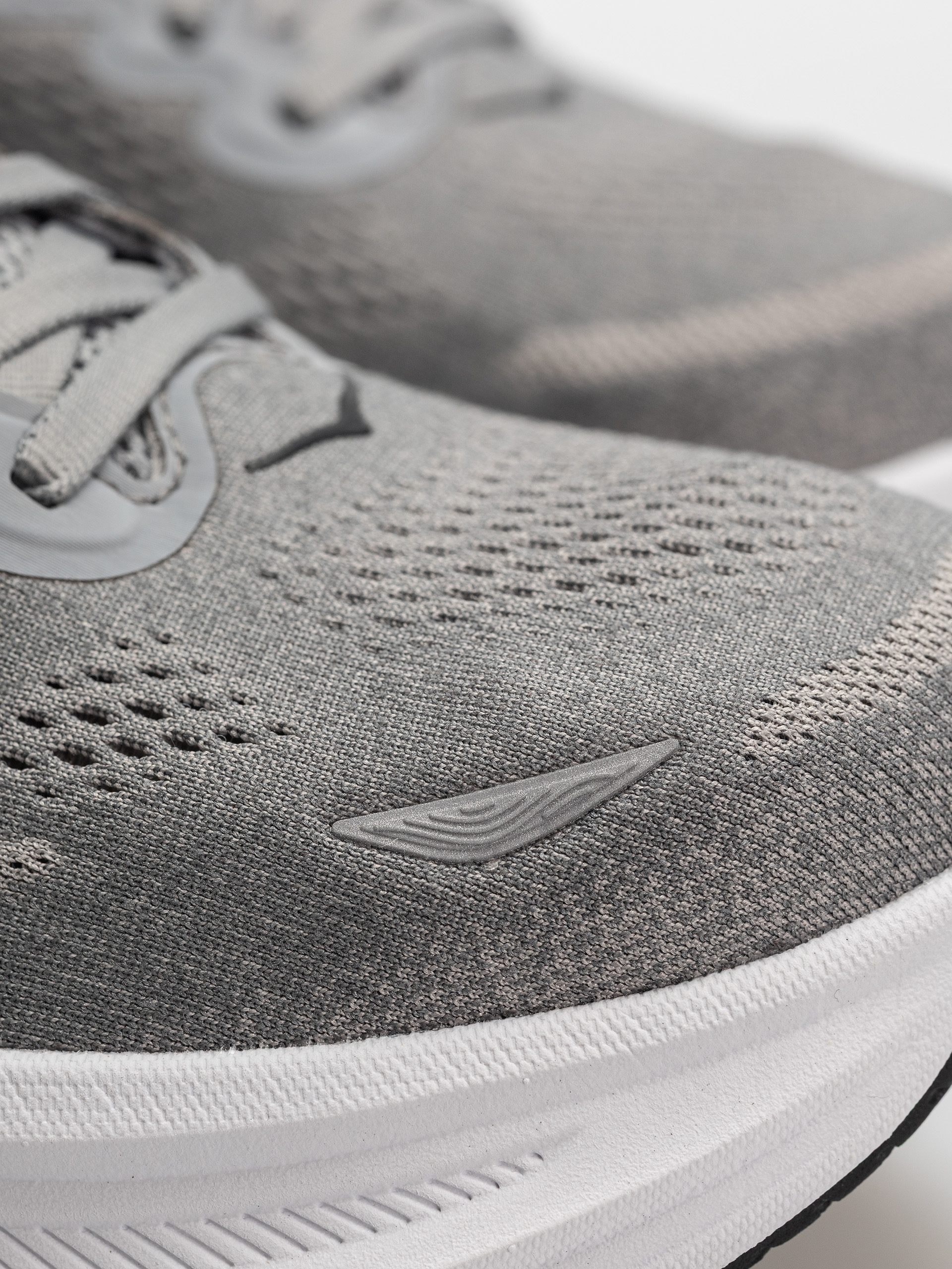 Взуття Hoka Bondi 9 (galactic grey/stellar gray)